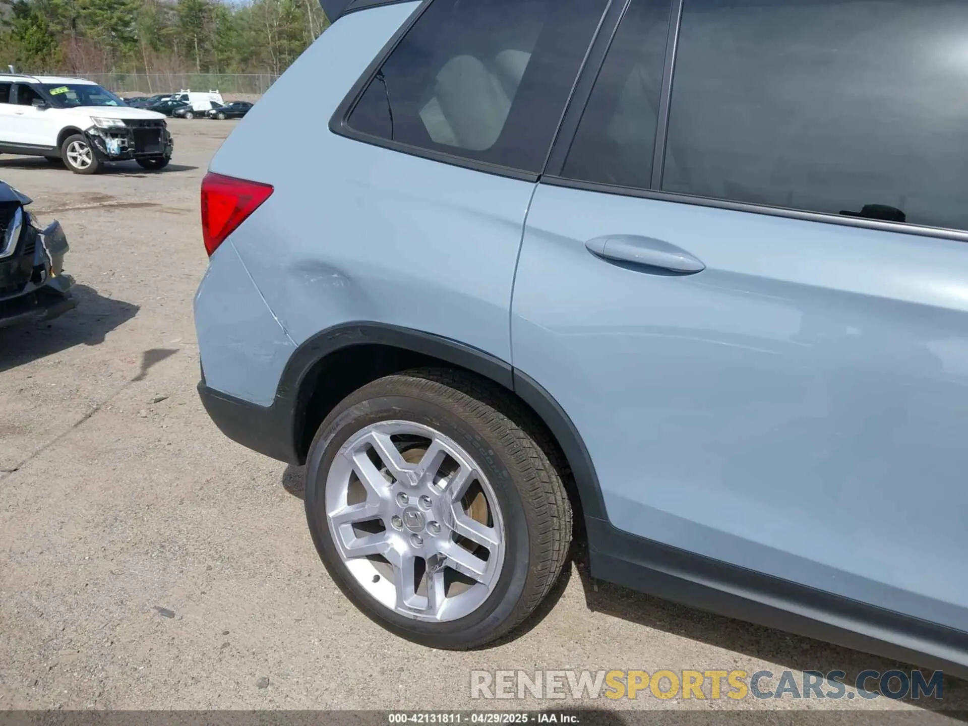 6 Photograph of a damaged car 5FNYF8H55RB023059 HONDA PASSPORT 2024