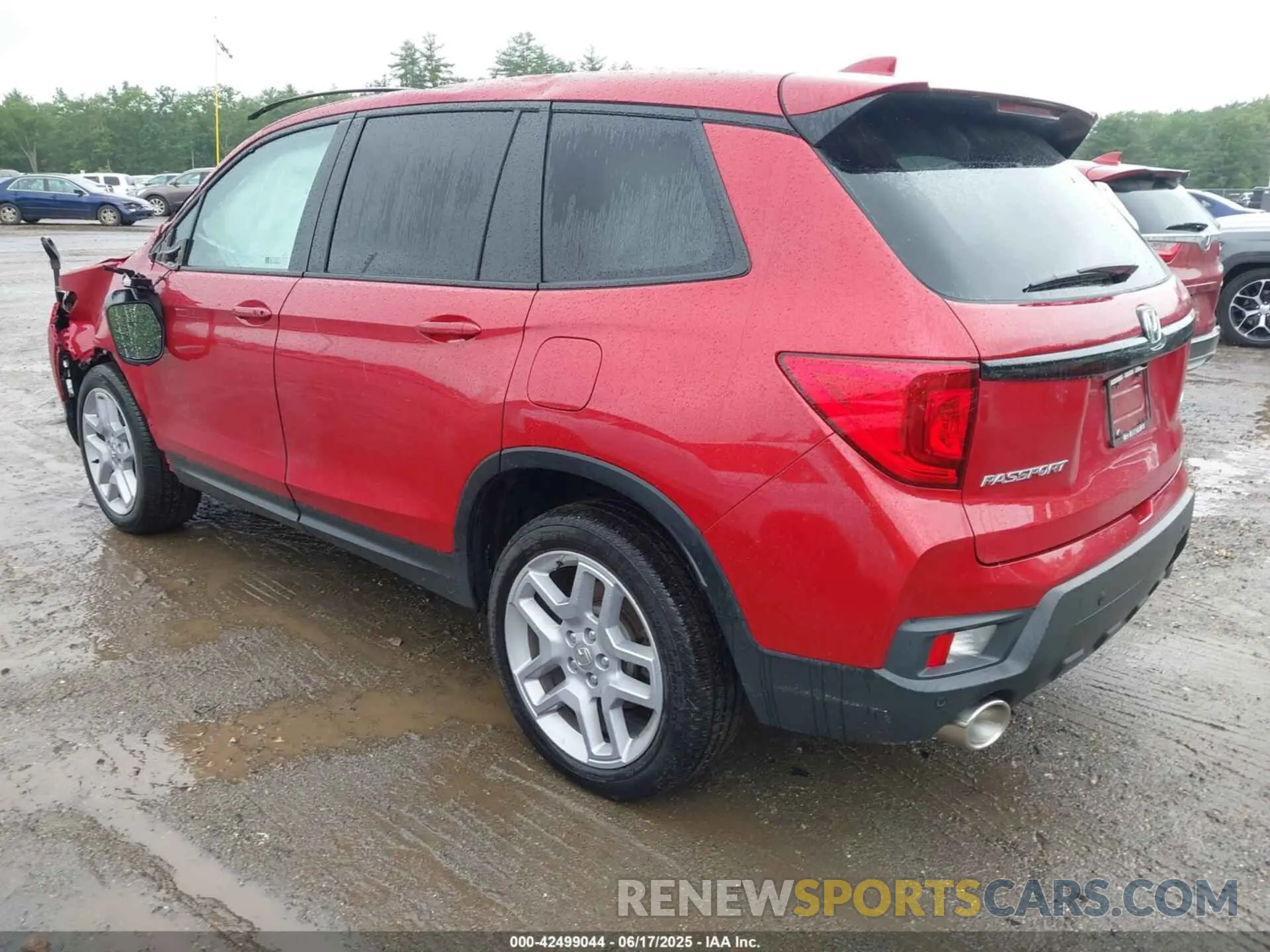 3 Photograph of a damaged car 5FNYF8H5XRB010355 HONDA PASSPORT 2024