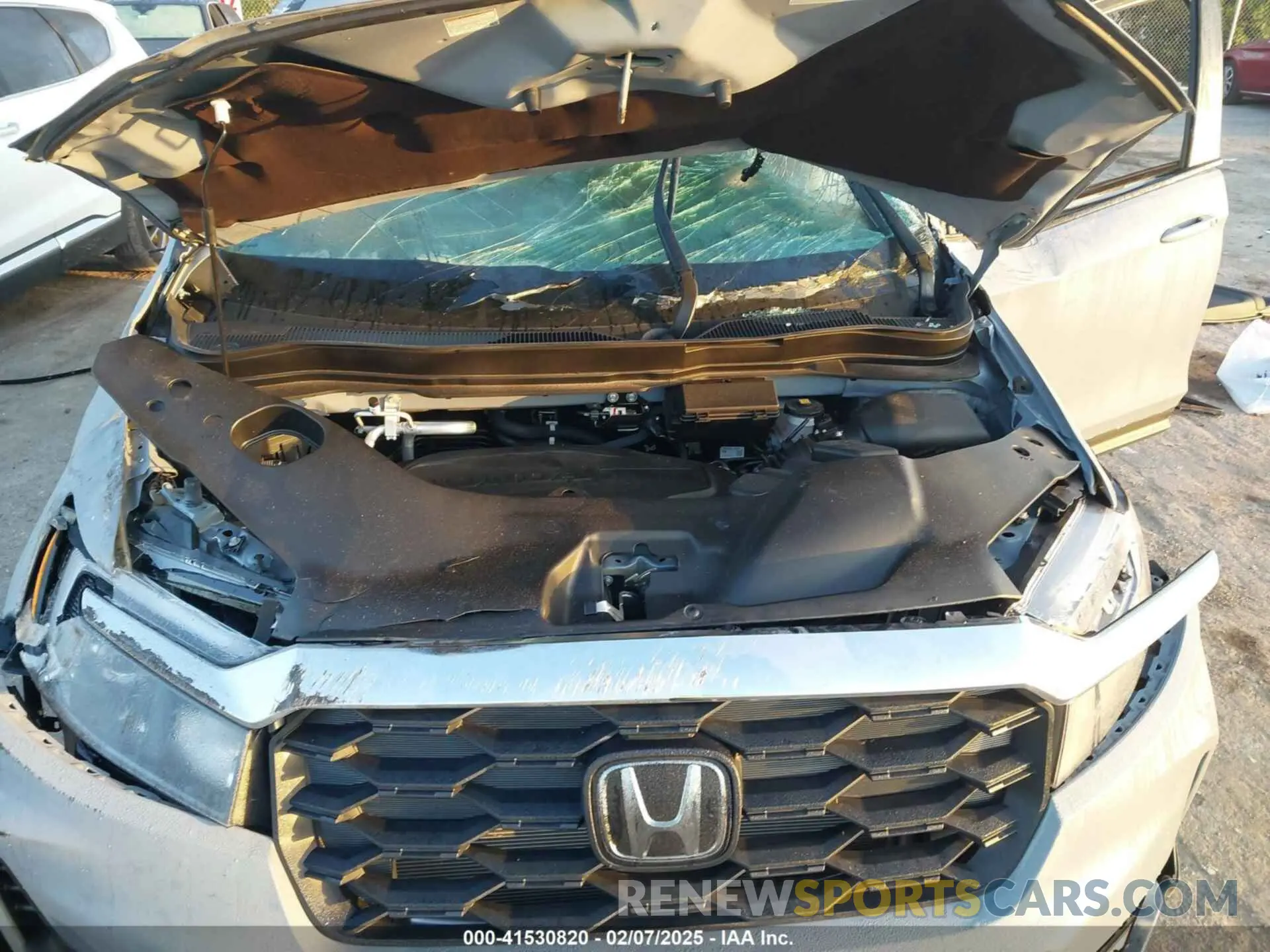10 Photograph of a damaged car 5FNYF8H5XRB017807 HONDA PASSPORT 2024