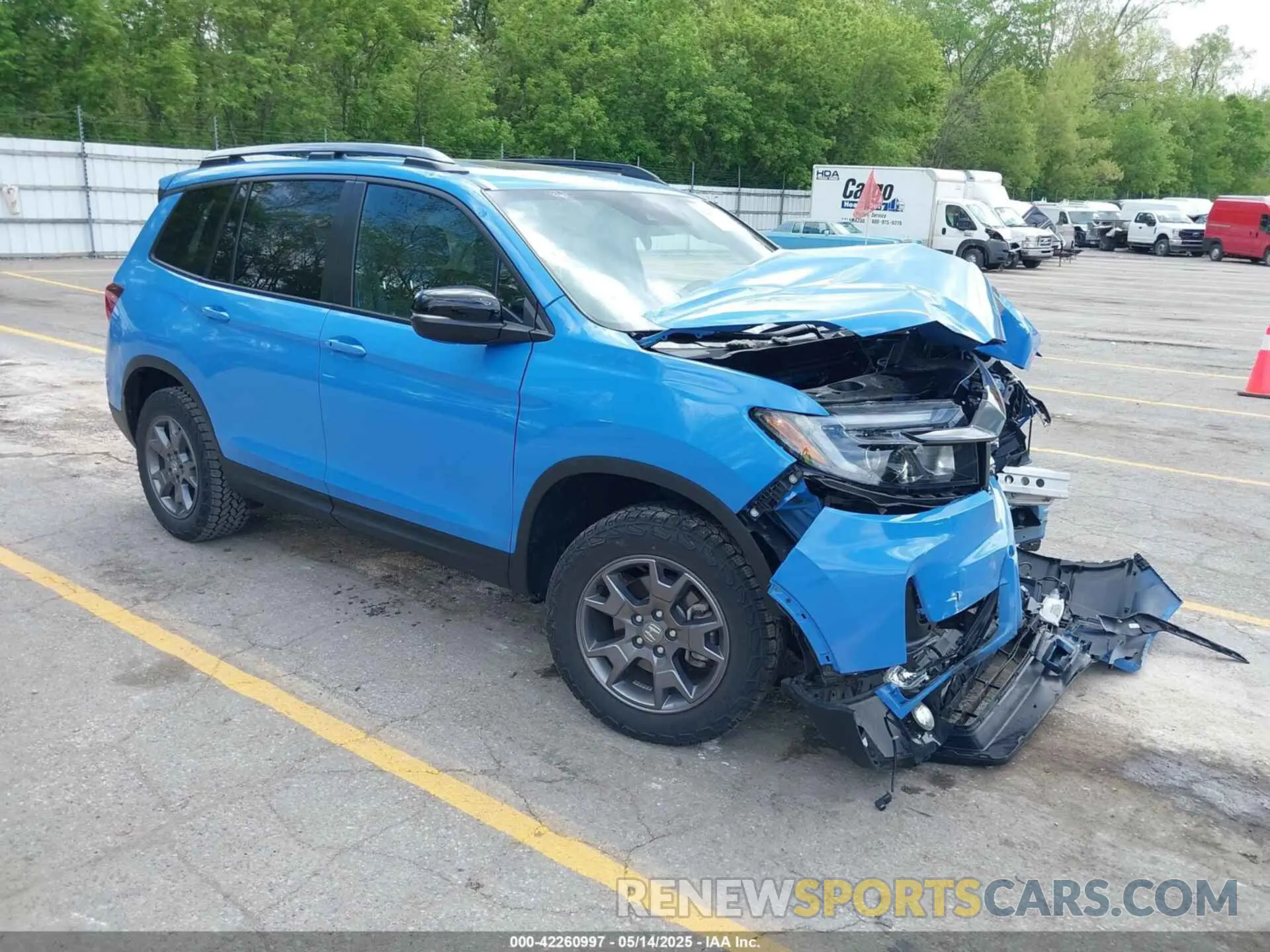 1 Photograph of a damaged car 5FNYF8H63RB008892 HONDA PASSPORT 2024