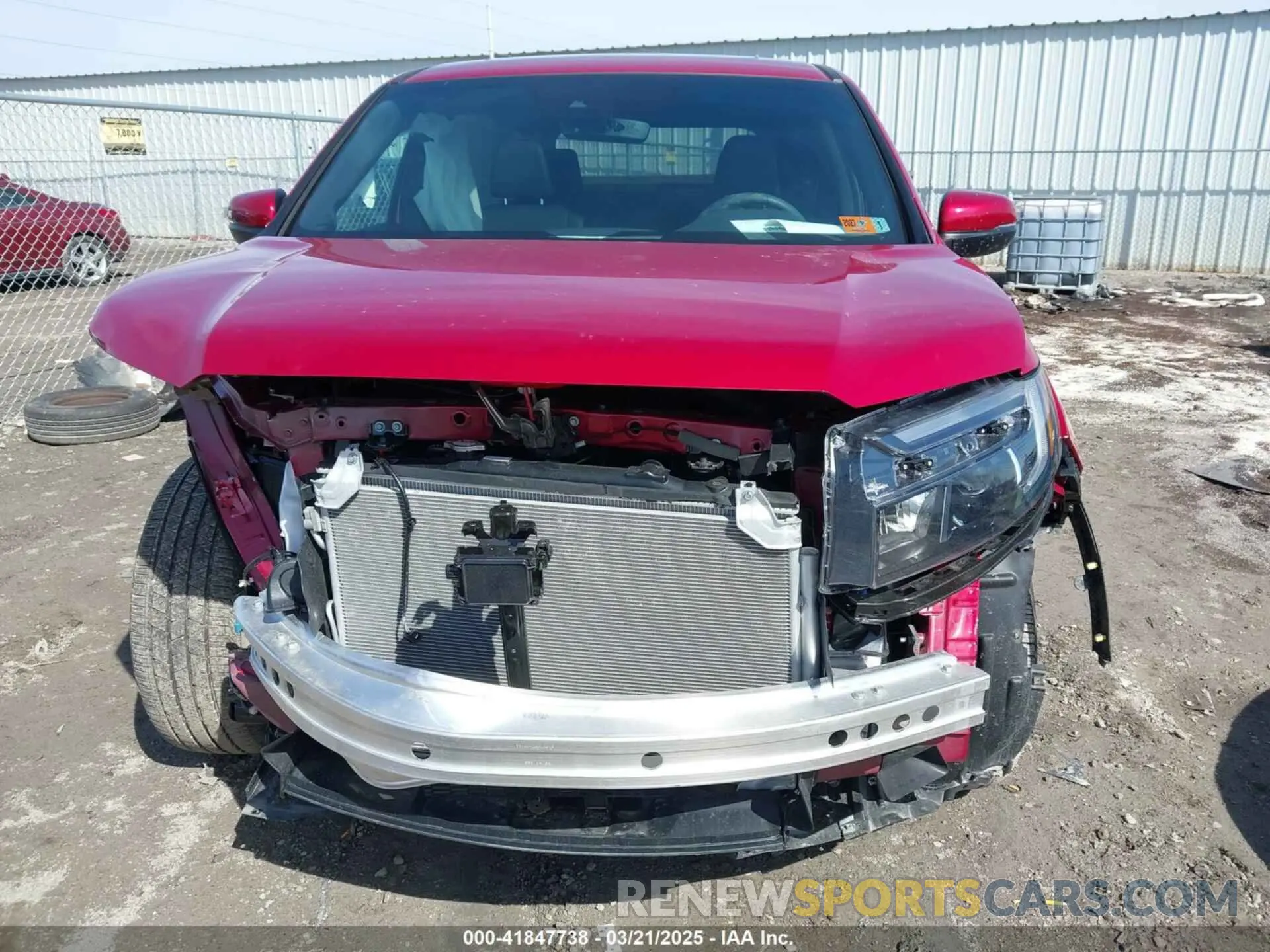 13 Photograph of a damaged car 5FNYF8H51SB003901 HONDA PASSPORT 2025