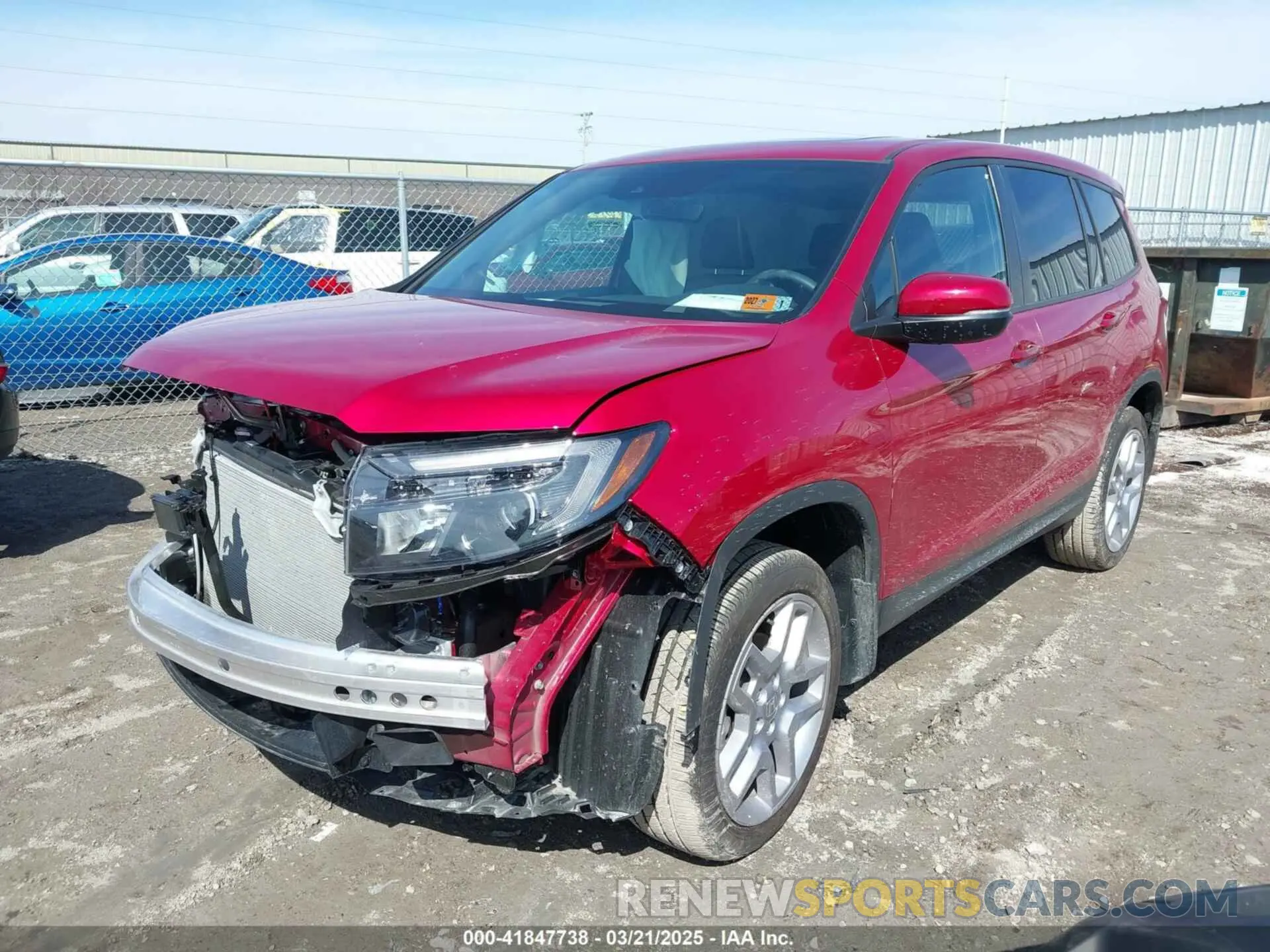 2 Photograph of a damaged car 5FNYF8H51SB003901 HONDA PASSPORT 2025