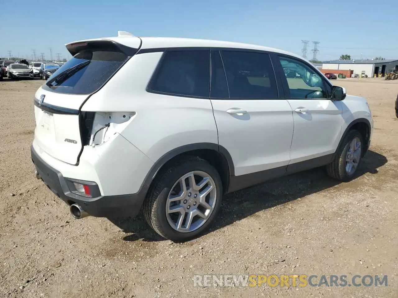 3 Photograph of a damaged car 5FNYF8H55SB000676 HONDA PASSPORT 2025