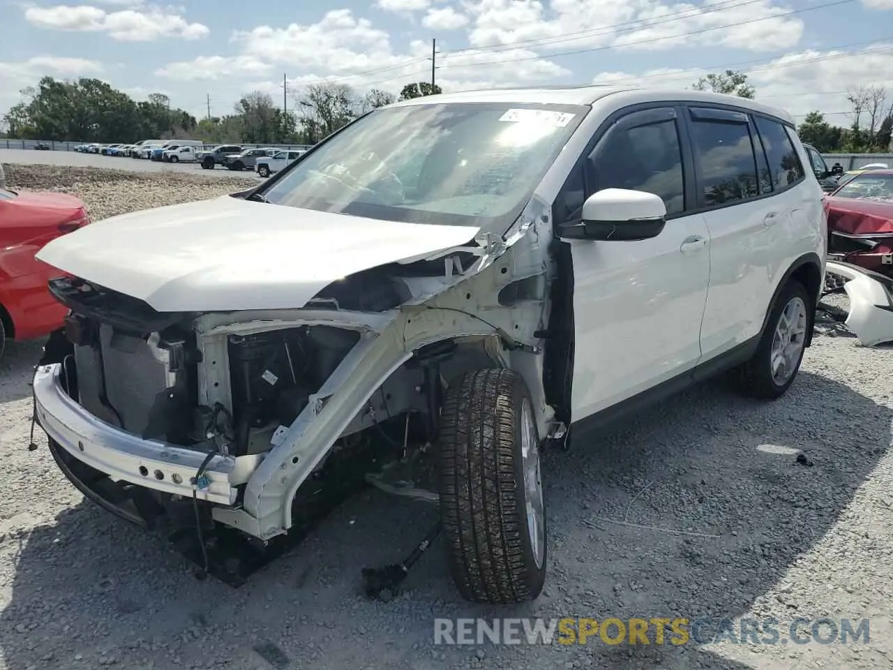 1 Photograph of a damaged car 5FNYF8H59SB010319 HONDA PASSPORT 2025