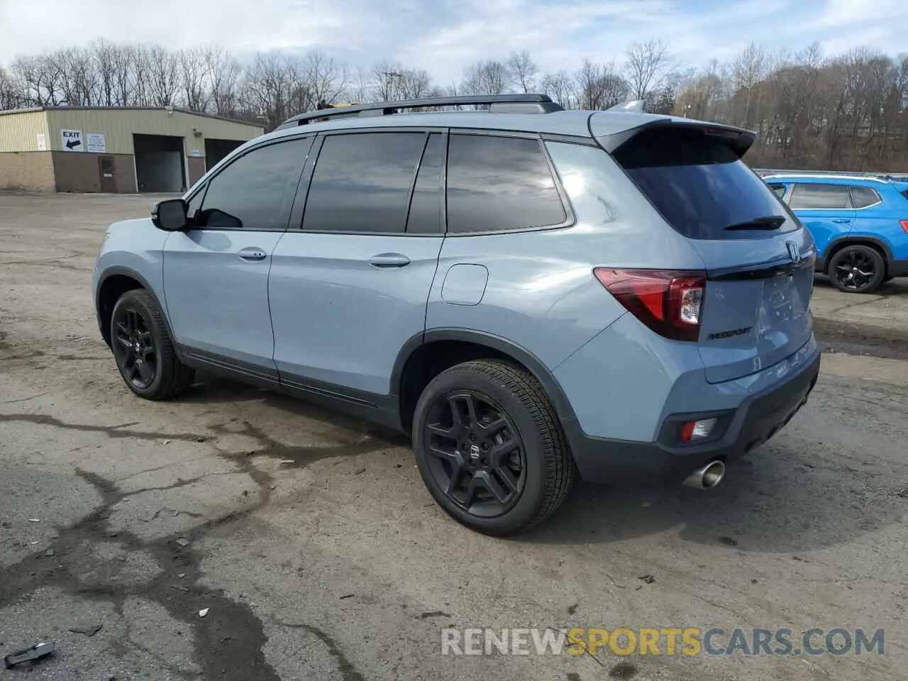 2 Photograph of a damaged car 5FNYF8H8XRB019793 HONDA PASSPORT B 2024