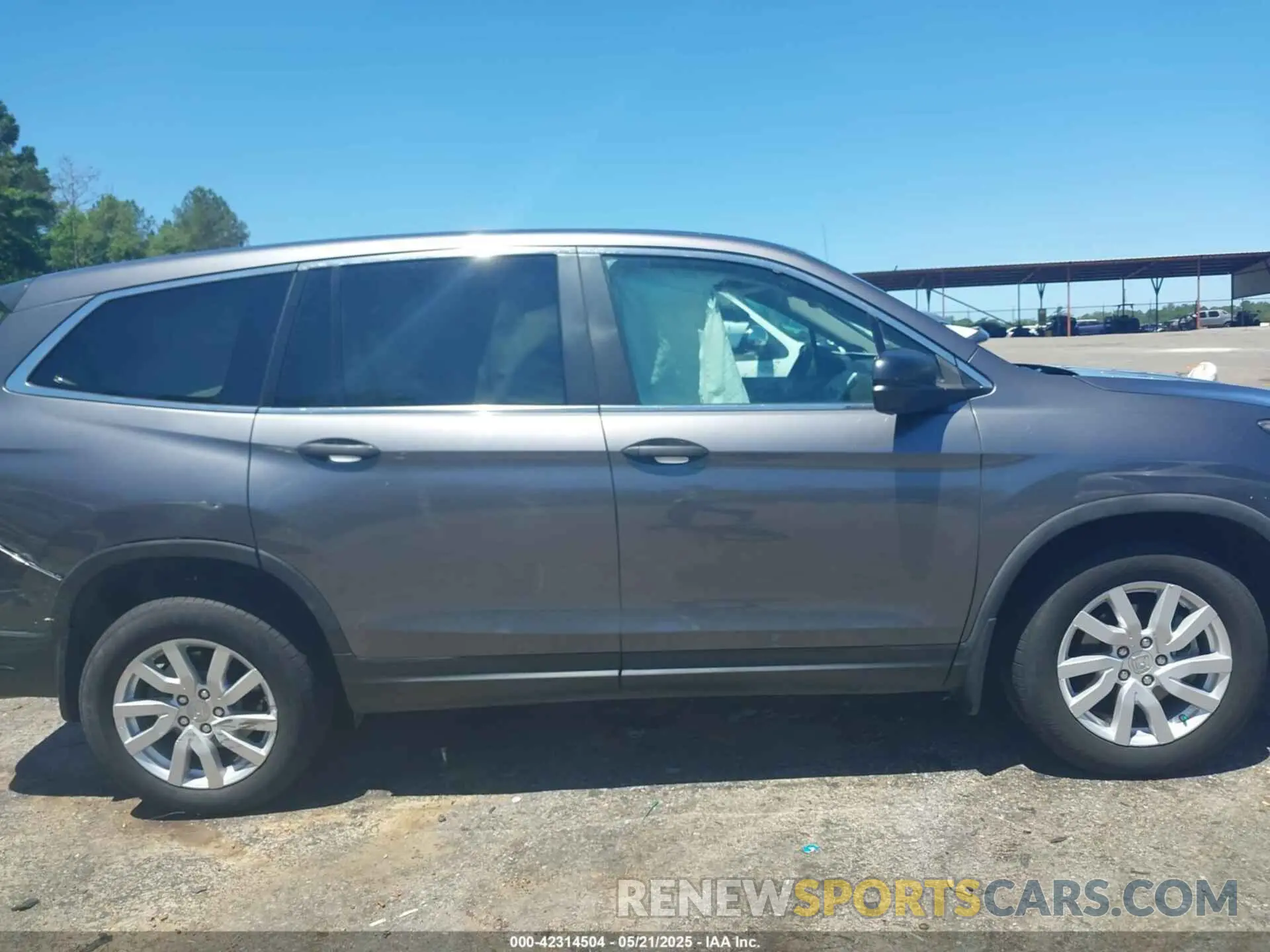 13 Photograph of a damaged car 5FNYF5H13KB044784 HONDA PILOT 2019