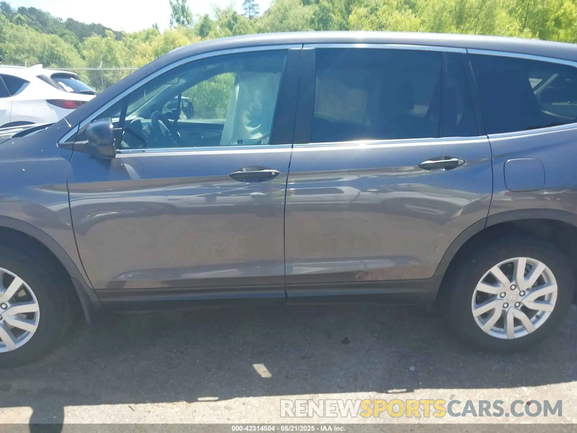 14 Photograph of a damaged car 5FNYF5H13KB044784 HONDA PILOT 2019