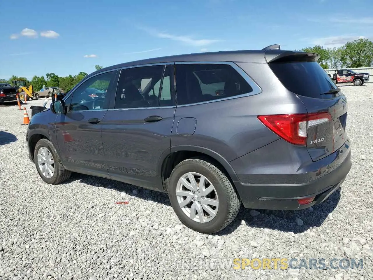 2 Photograph of a damaged car 5FNYF5H14KB033504 HONDA PILOT 2019