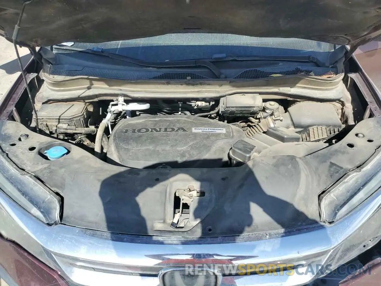 13 Photograph of a damaged car 5FNYF5H16KB031060 HONDA PILOT 2019