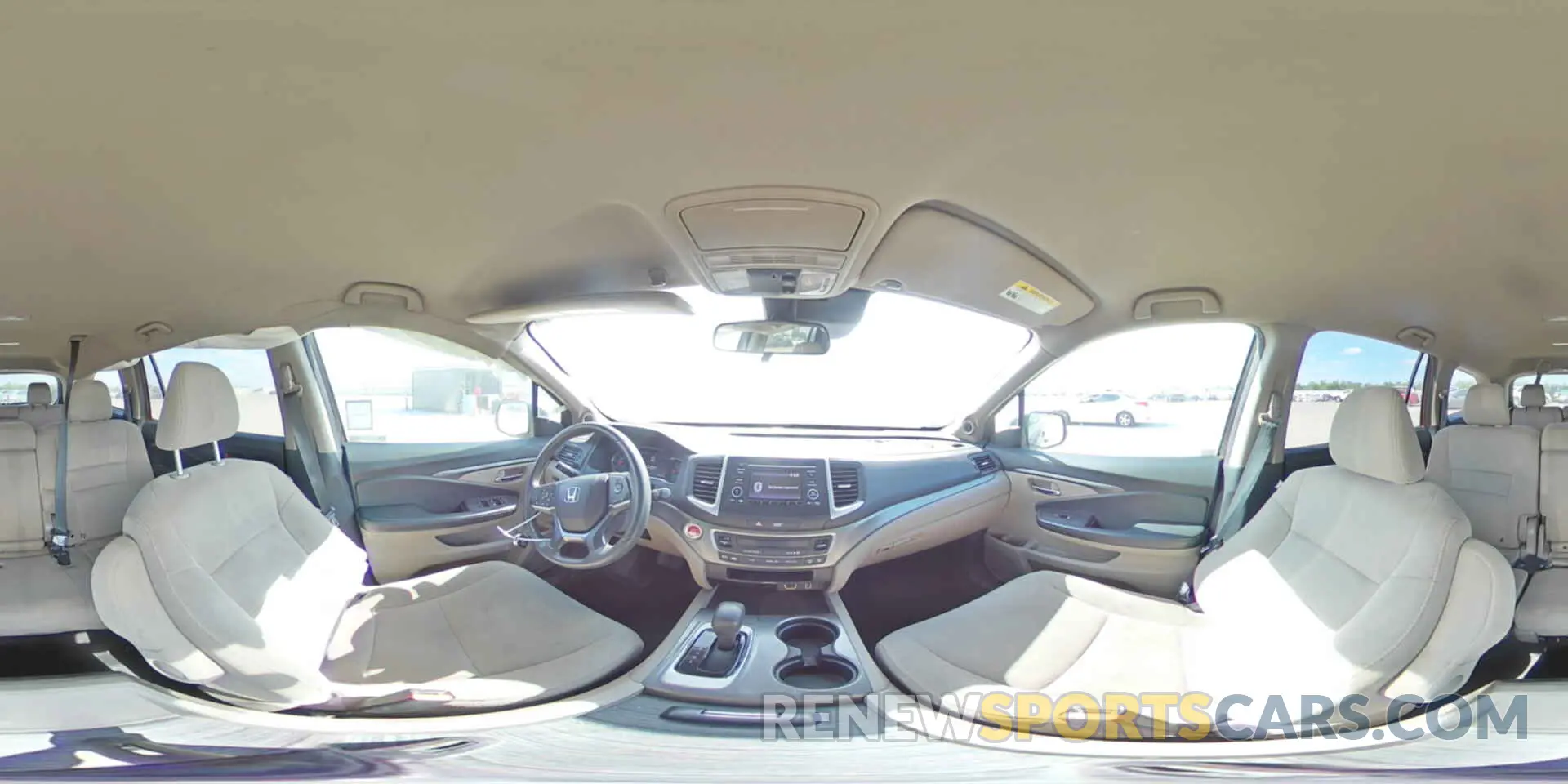 14 Photograph of a damaged car 5FNYF5H16KB031060 HONDA PILOT 2019