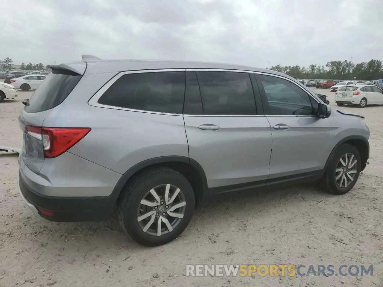 3 Photograph of a damaged car 5FNYF5H30KB031167 HONDA PILOT 2019