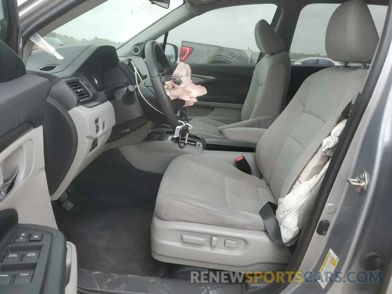 7 Photograph of a damaged car 5FNYF5H30KB031167 HONDA PILOT 2019