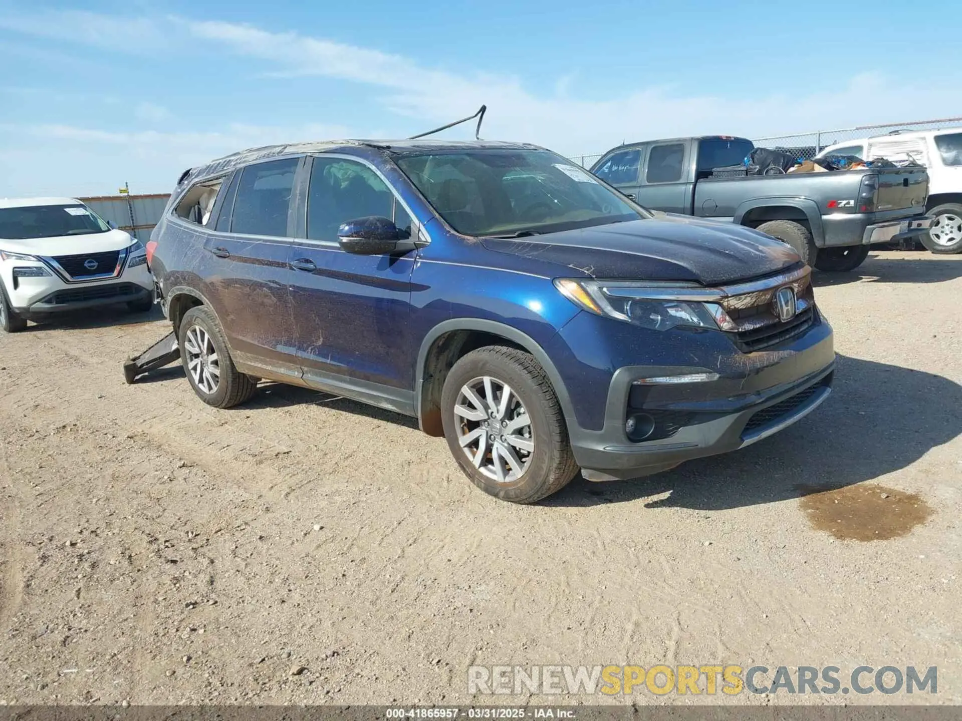 1 Photograph of a damaged car 5FNYF5H32KB038606 HONDA PILOT 2019