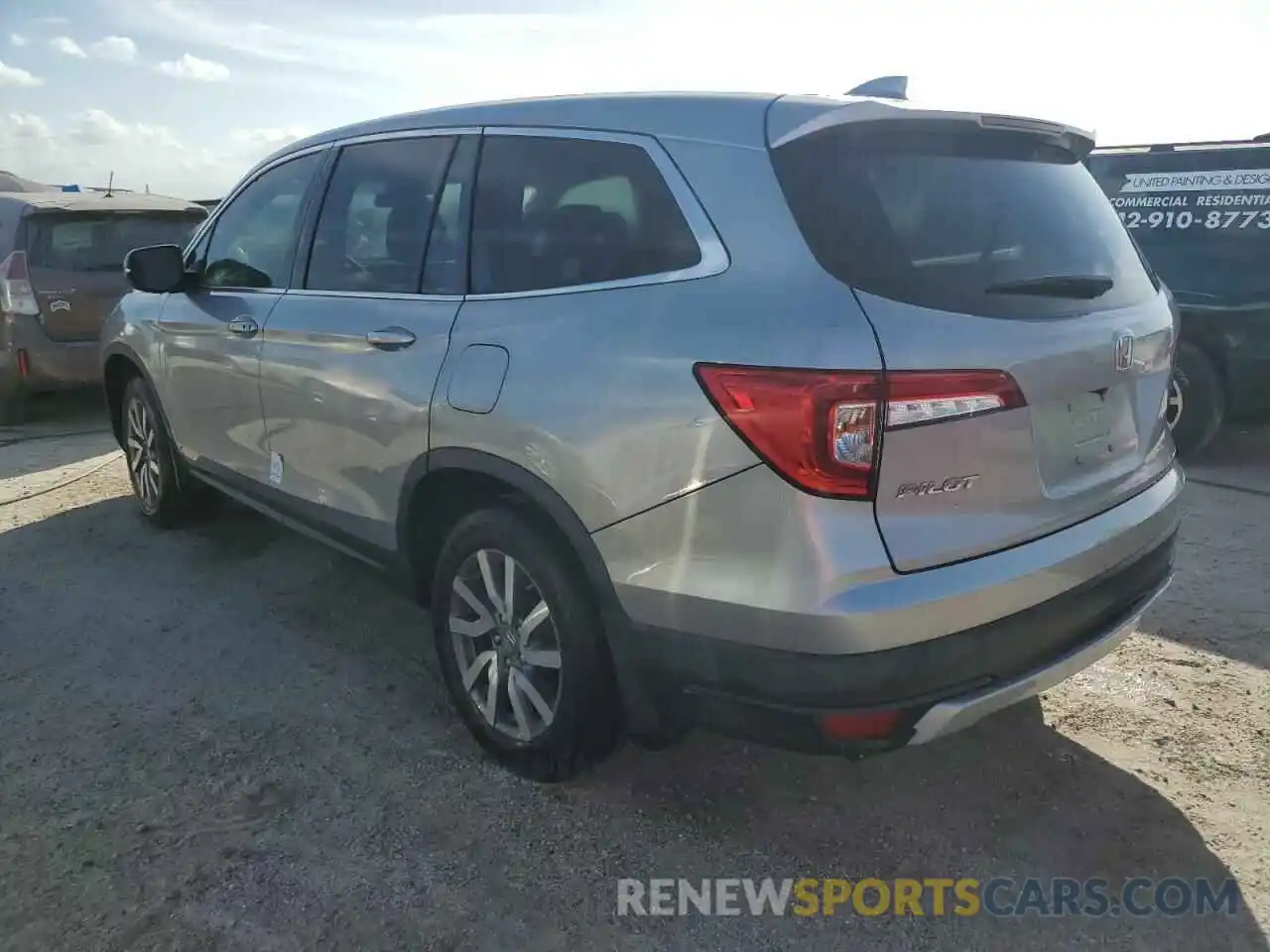 2 Photograph of a damaged car 5FNYF5H33KB039828 HONDA PILOT 2019