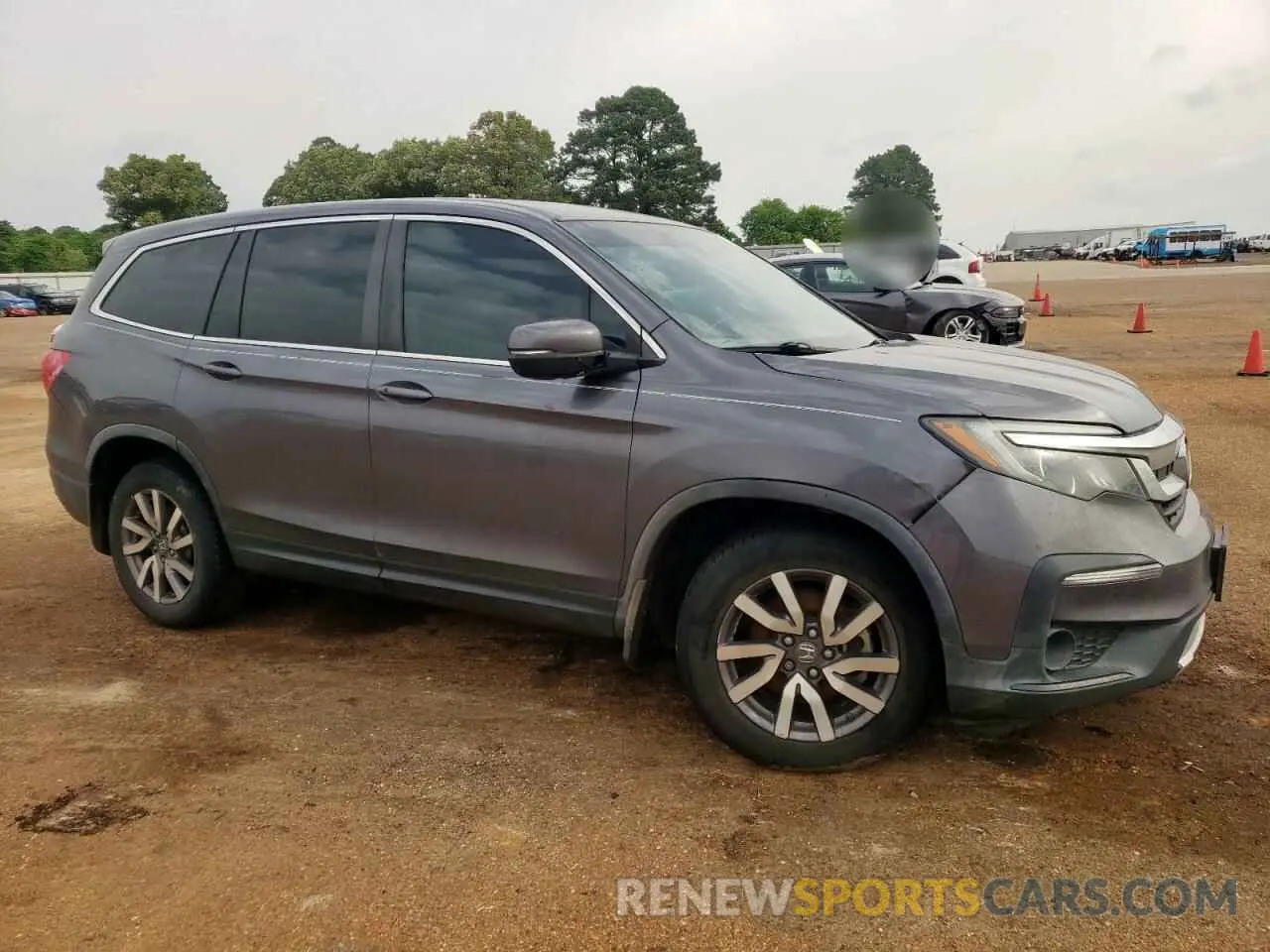 4 Photograph of a damaged car 5FNYF5H34KB028496 HONDA PILOT 2019
