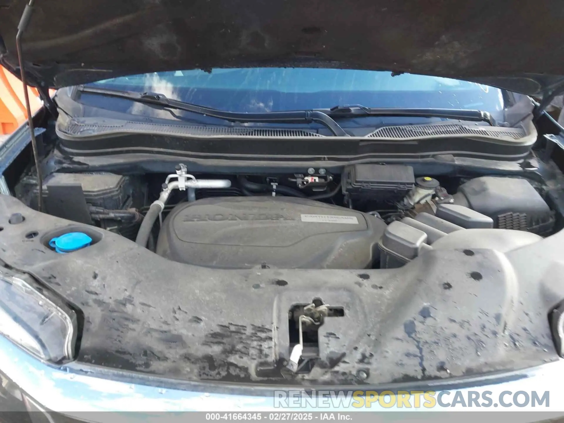 10 Photograph of a damaged car 5FNYF5H34KB031818 HONDA PILOT 2019