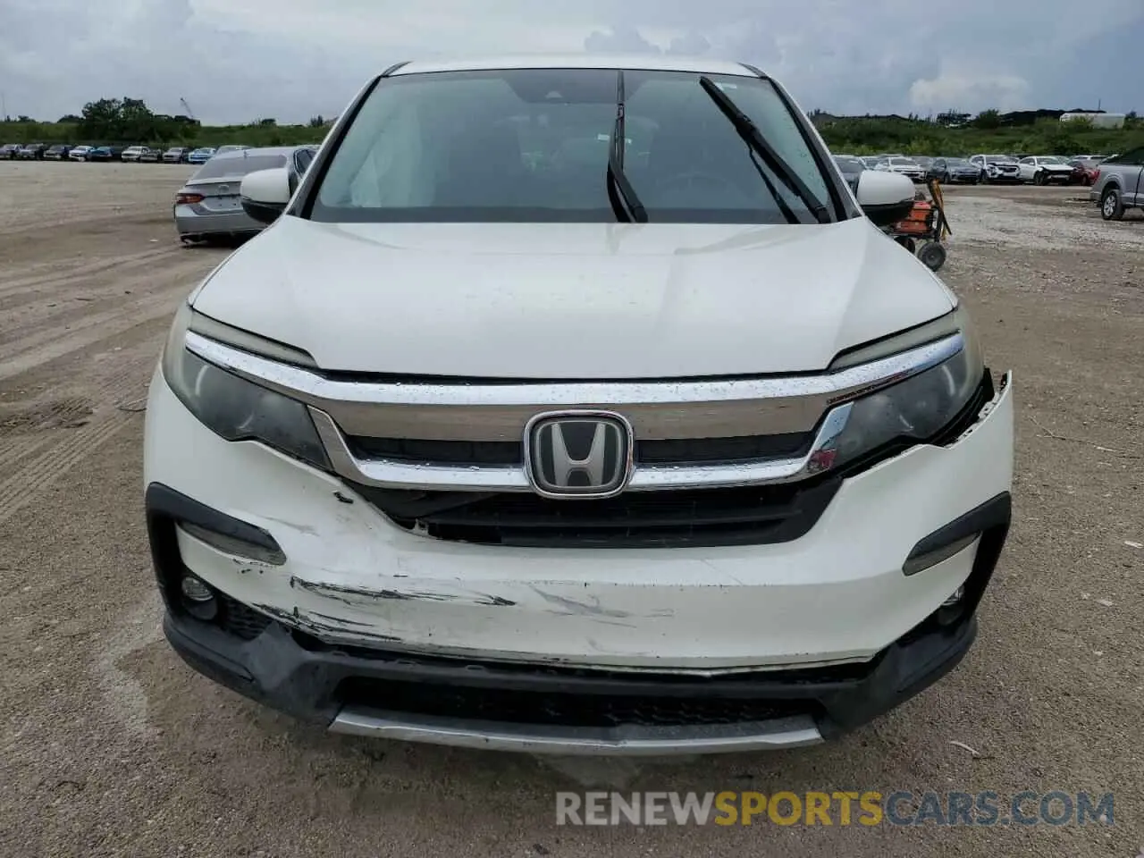 5 Photograph of a damaged car 5FNYF5H36KB012123 HONDA PILOT 2019