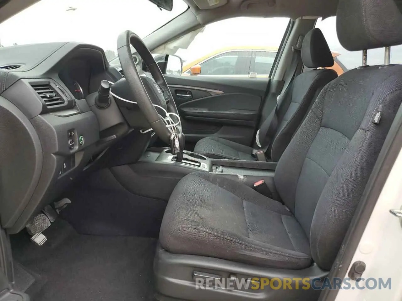 7 Photograph of a damaged car 5FNYF5H36KB012123 HONDA PILOT 2019