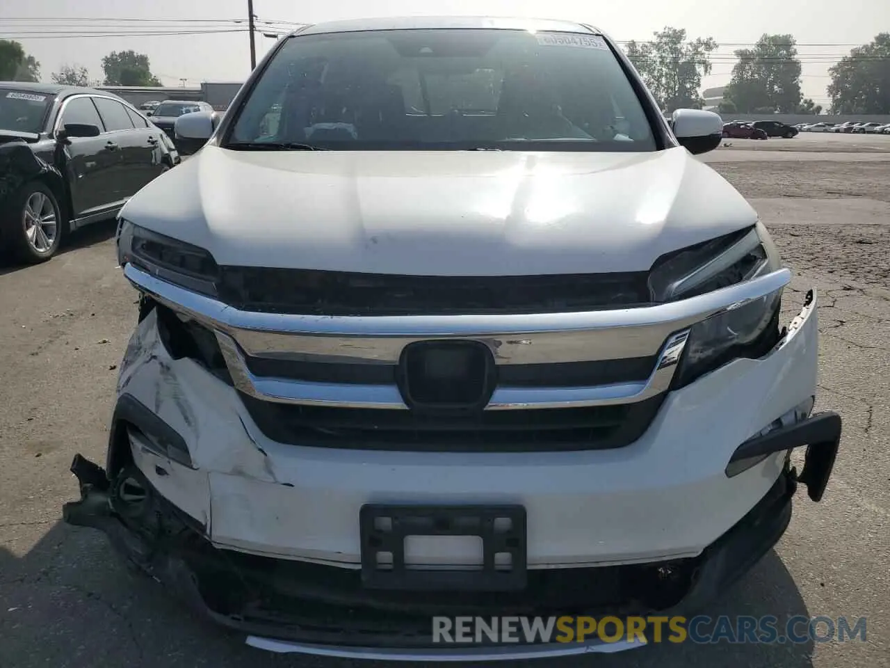 5 Photograph of a damaged car 5FNYF5H36KB021310 HONDA PILOT 2019