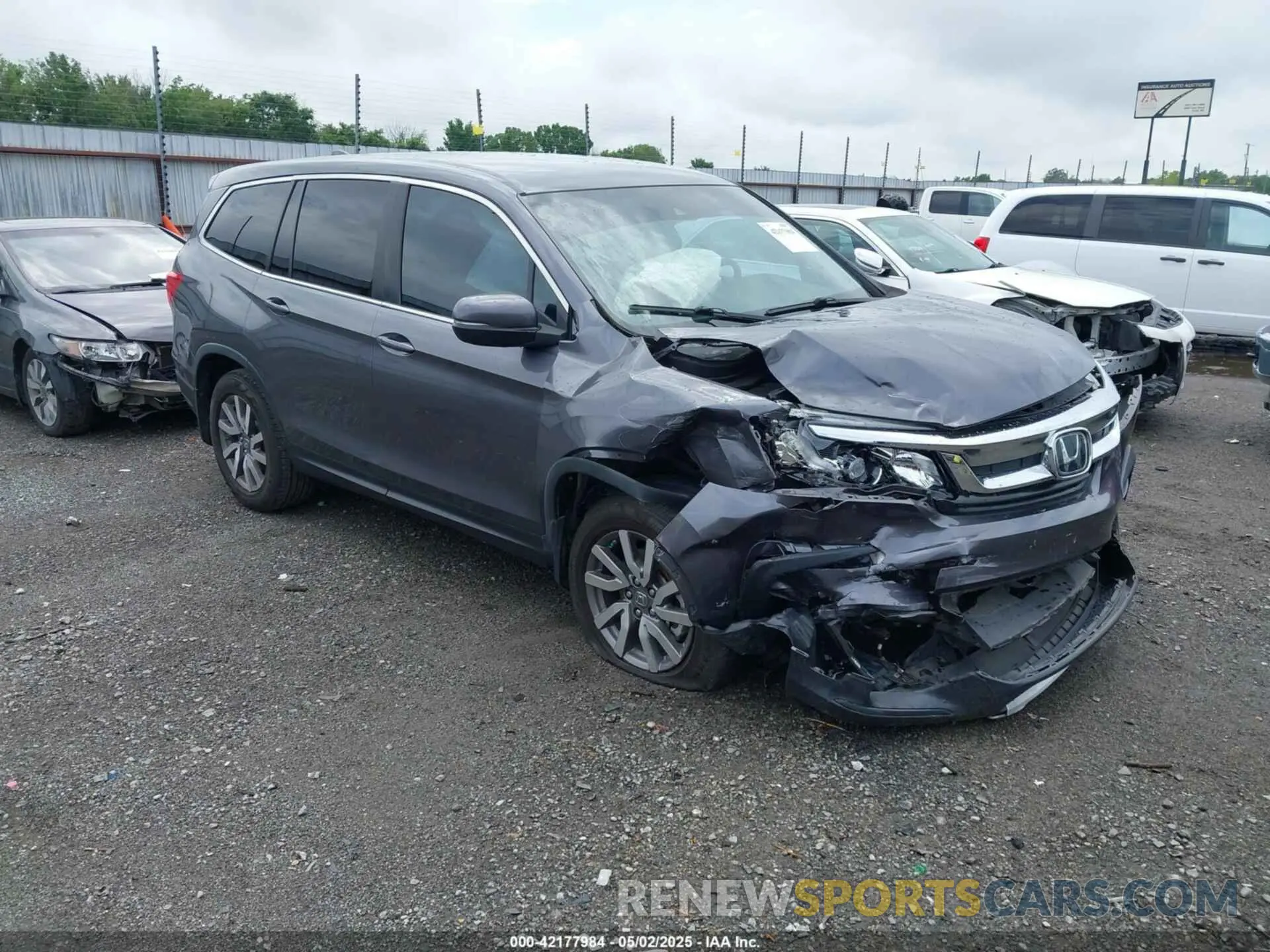 1 Photograph of a damaged car 5FNYF5H37KB034499 HONDA PILOT 2019