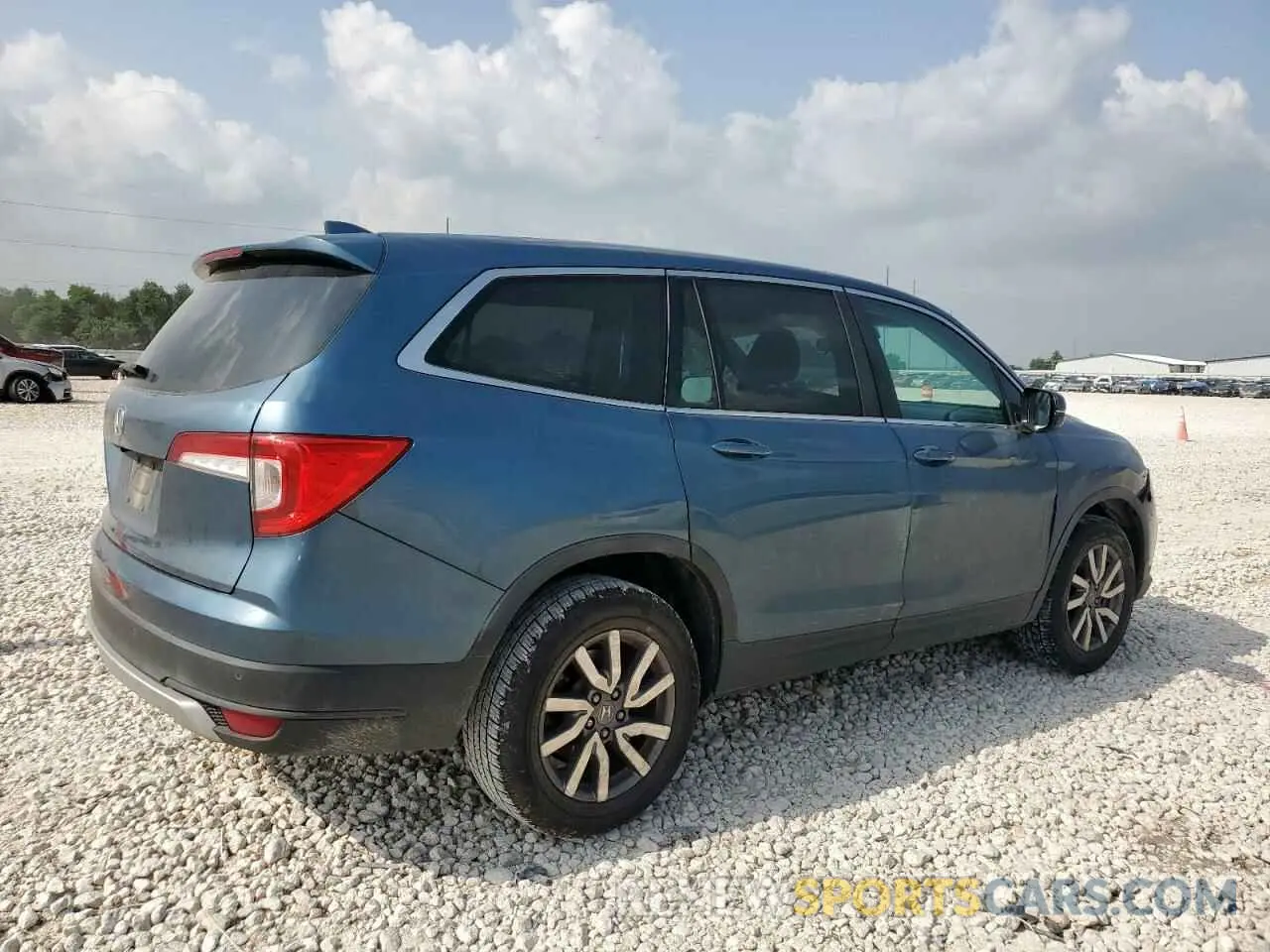 3 Photograph of a damaged car 5FNYF5H37KB044448 HONDA PILOT 2019