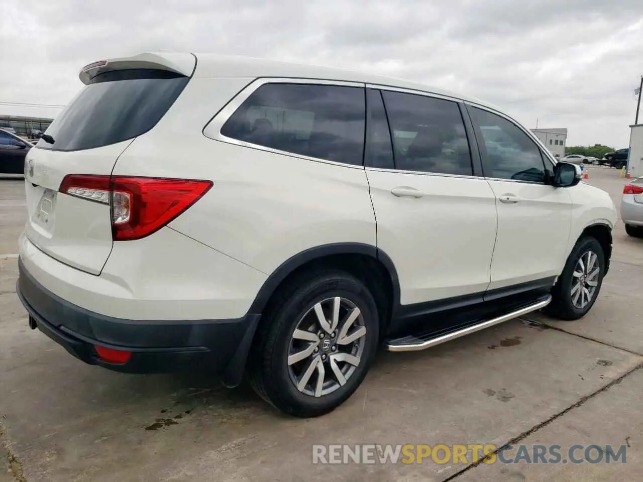 3 Photograph of a damaged car 5FNYF5H38KB029120 HONDA PILOT 2019