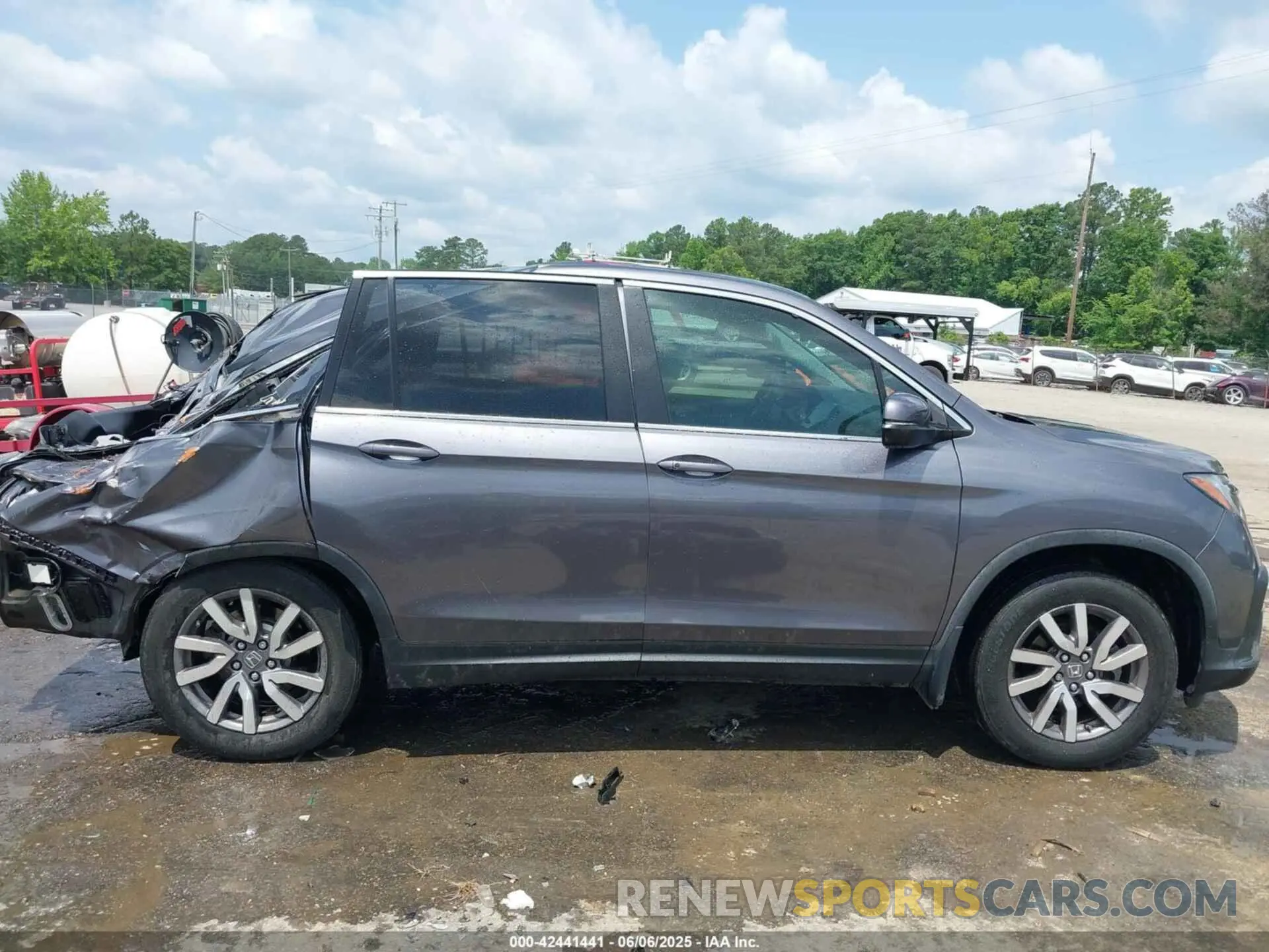 14 Photograph of a damaged car 5FNYF5H4XKB018306 HONDA PILOT 2019
