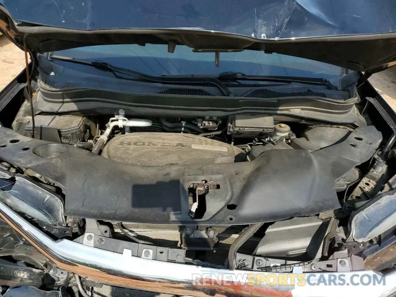 12 Photograph of a damaged car 5FNYF5H50KB019103 HONDA PILOT 2019
