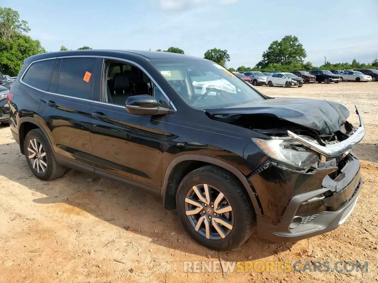 4 Photograph of a damaged car 5FNYF5H50KB019103 HONDA PILOT 2019