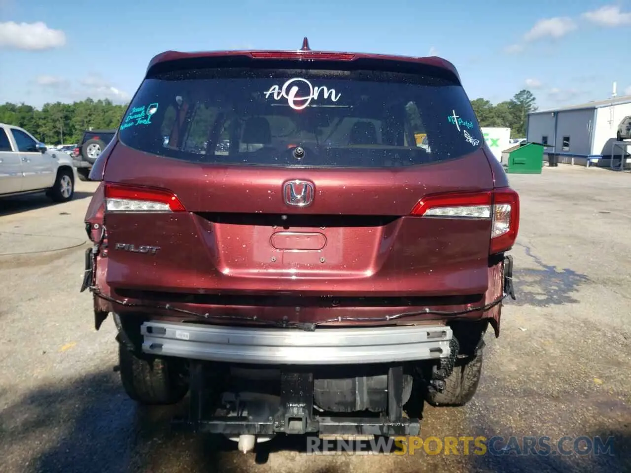 6 Photograph of a damaged car 5FNYF5H53KB024442 HONDA PILOT 2019