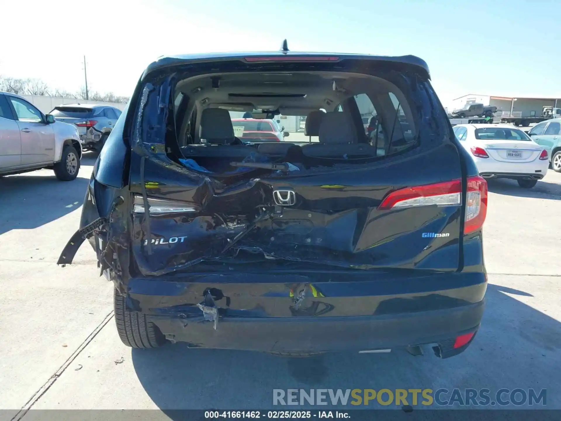 16 Photograph of a damaged car 5FNYF5H53KB031522 HONDA PILOT 2019