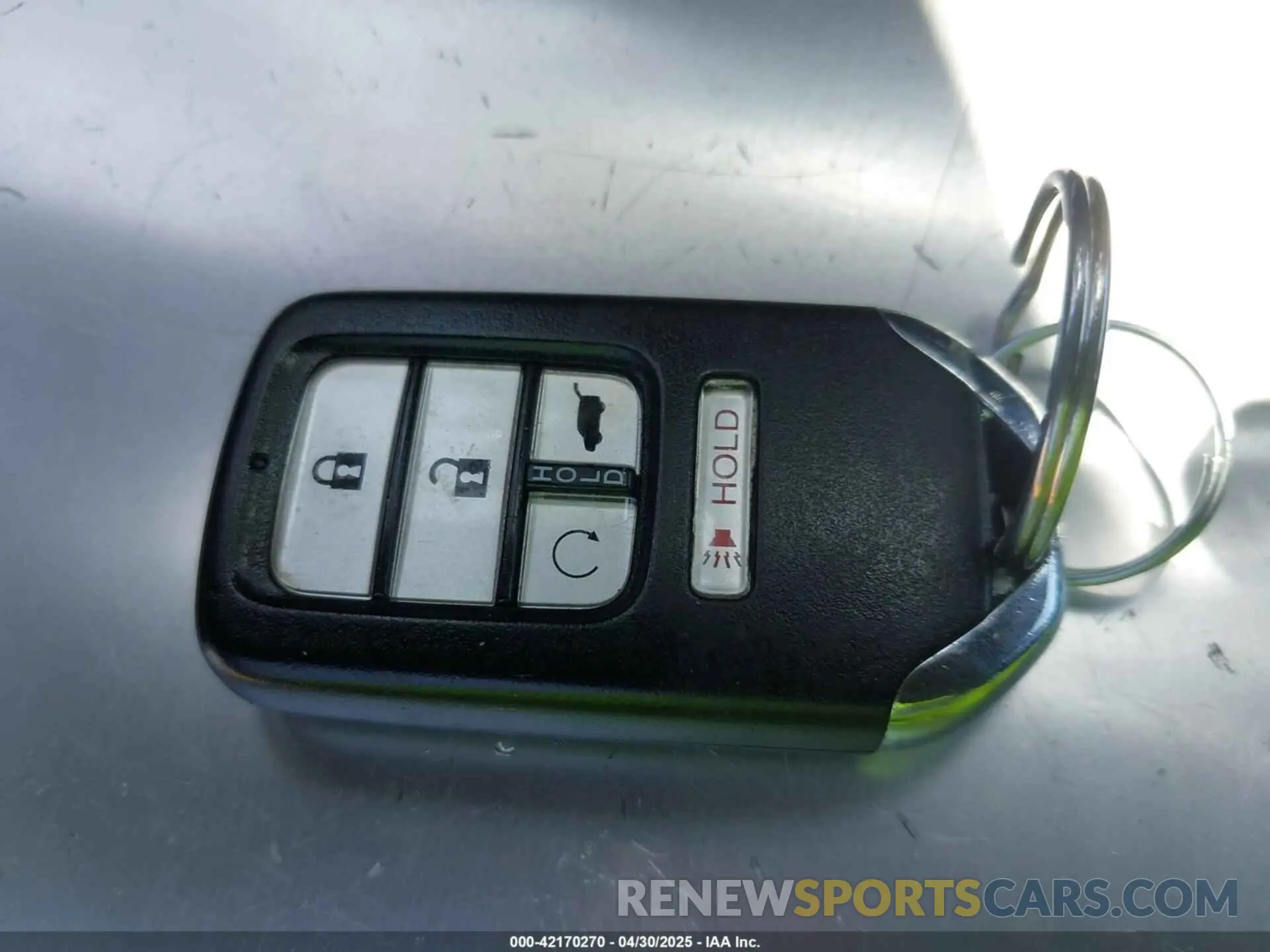 11 Photograph of a damaged car 5FNYF5H54KB018519 HONDA PILOT 2019