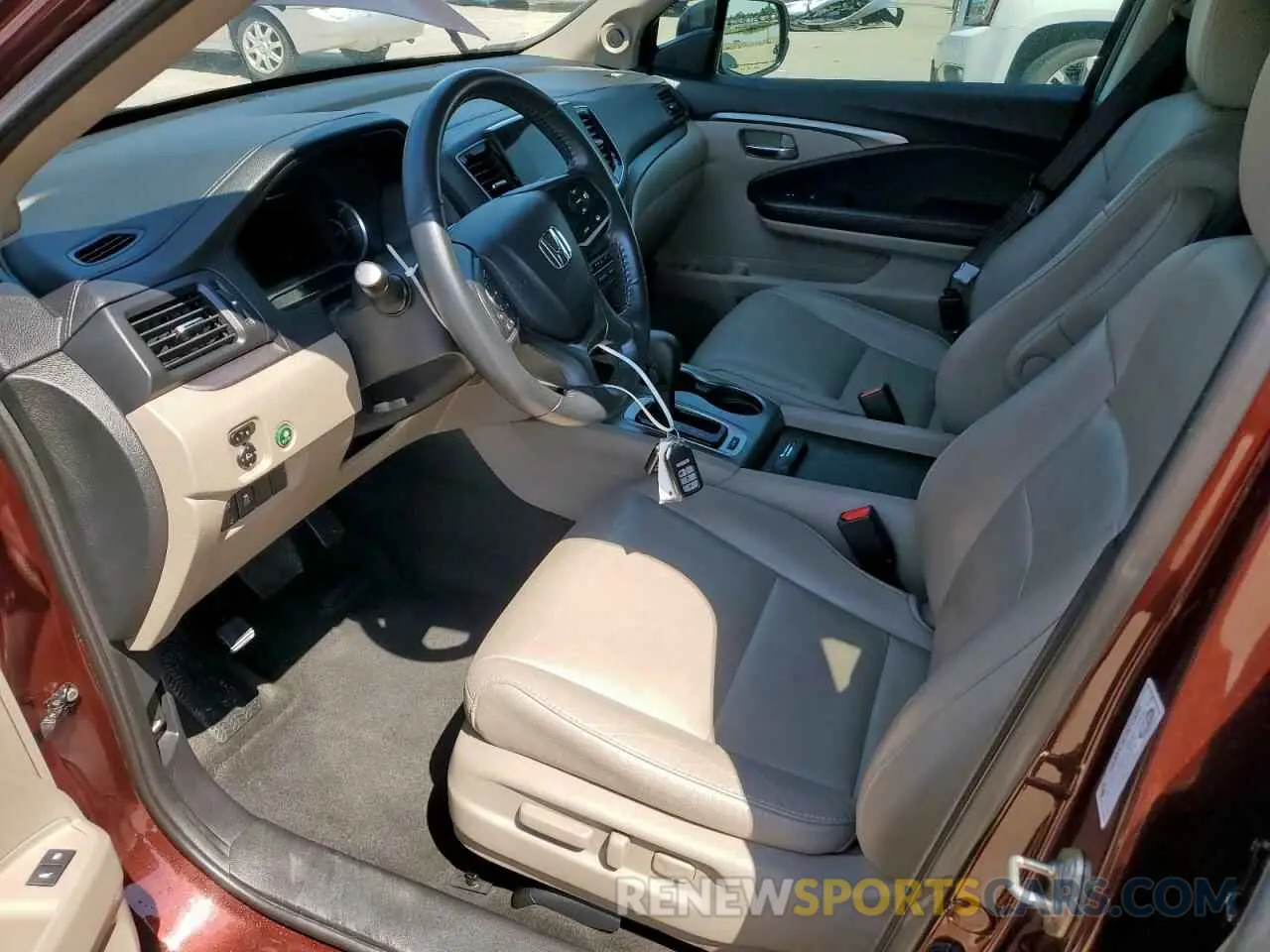 7 Photograph of a damaged car 5FNYF5H58KB041253 HONDA PILOT 2019