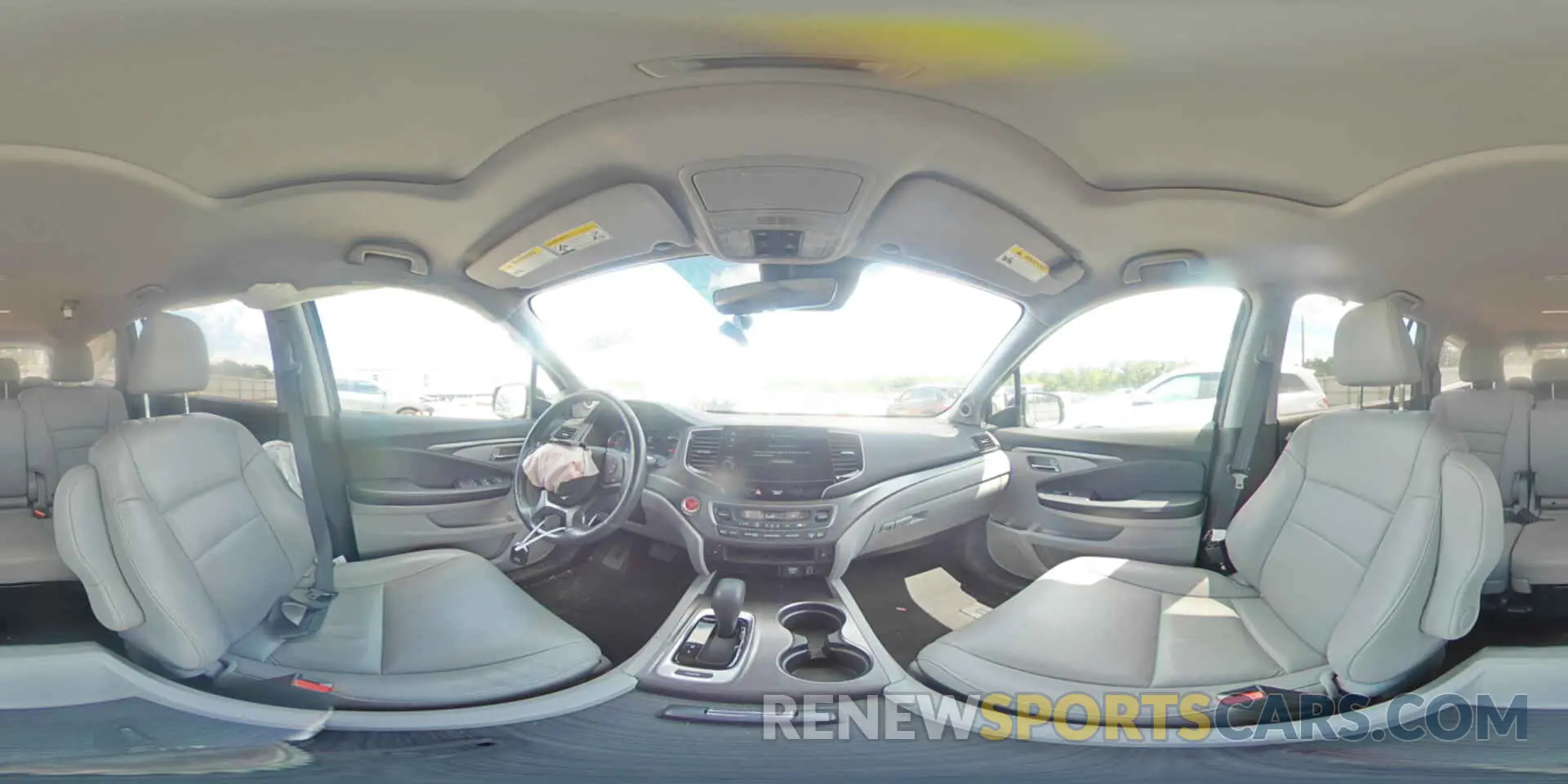 15 Photograph of a damaged car 5FNYF5H59KB028124 HONDA PILOT 2019