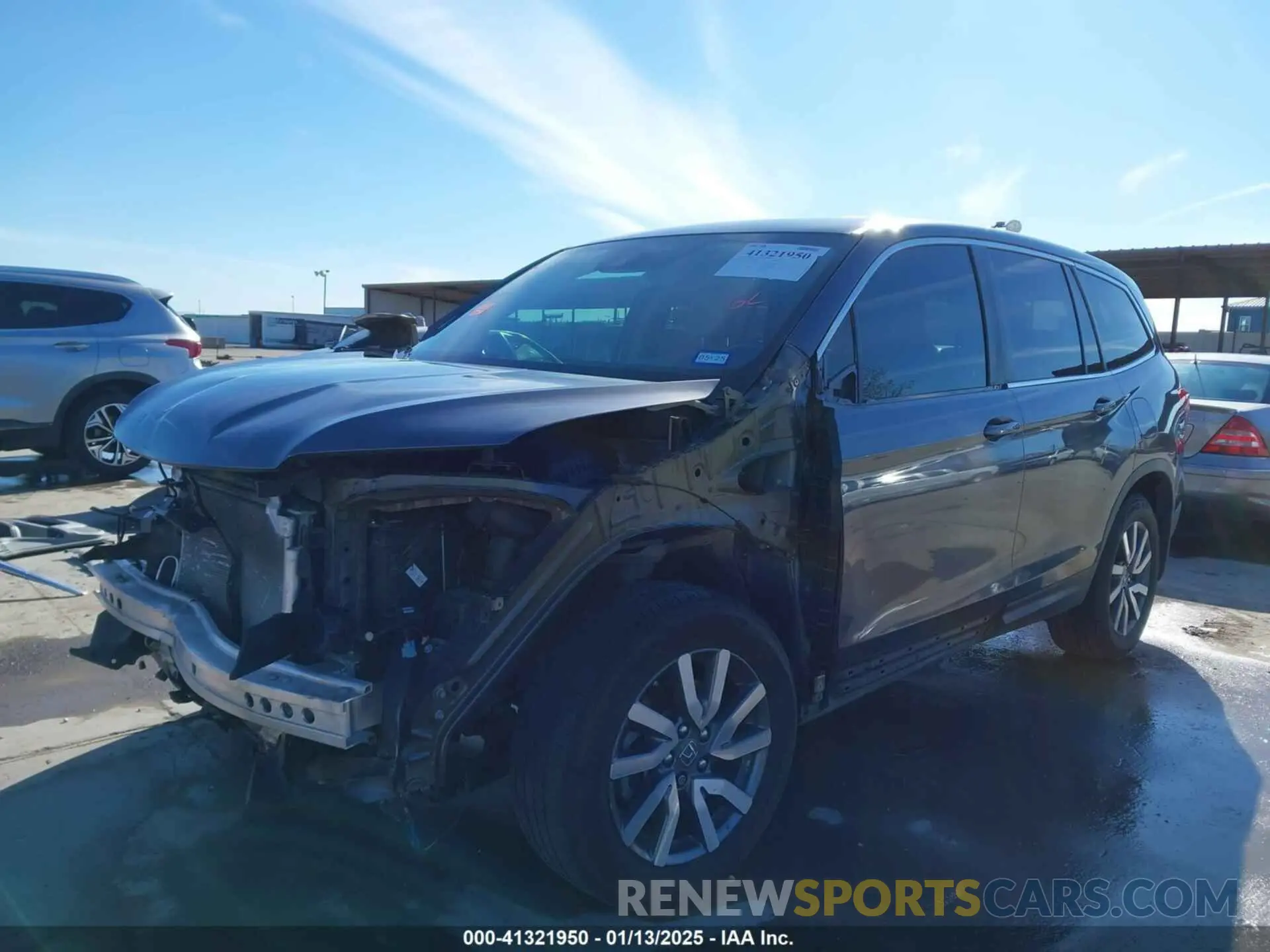 2 Photograph of a damaged car 5FNYF5H59KB028348 HONDA PILOT 2019