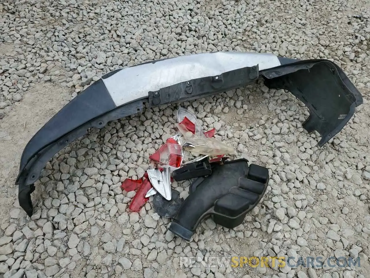 15 Photograph of a damaged car 5FNYF5H59KB030214 HONDA PILOT 2019