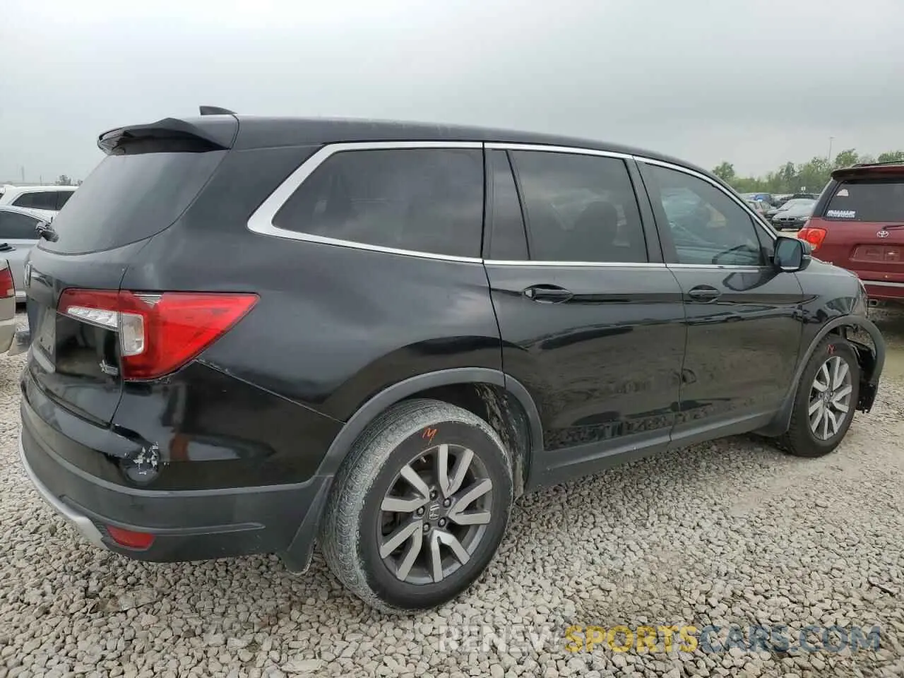 3 Photograph of a damaged car 5FNYF5H59KB030214 HONDA PILOT 2019