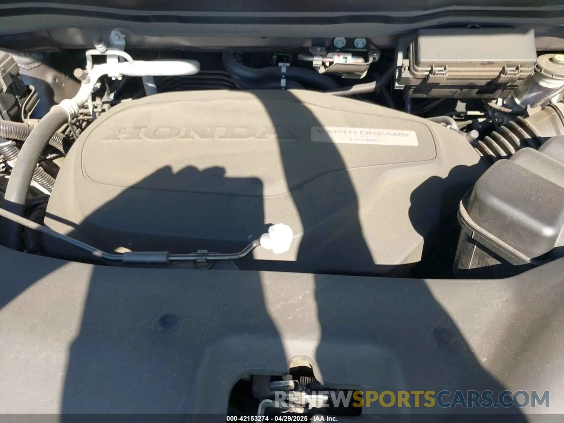 10 Photograph of a damaged car 5FNYF5H5XKB025457 HONDA PILOT 2019