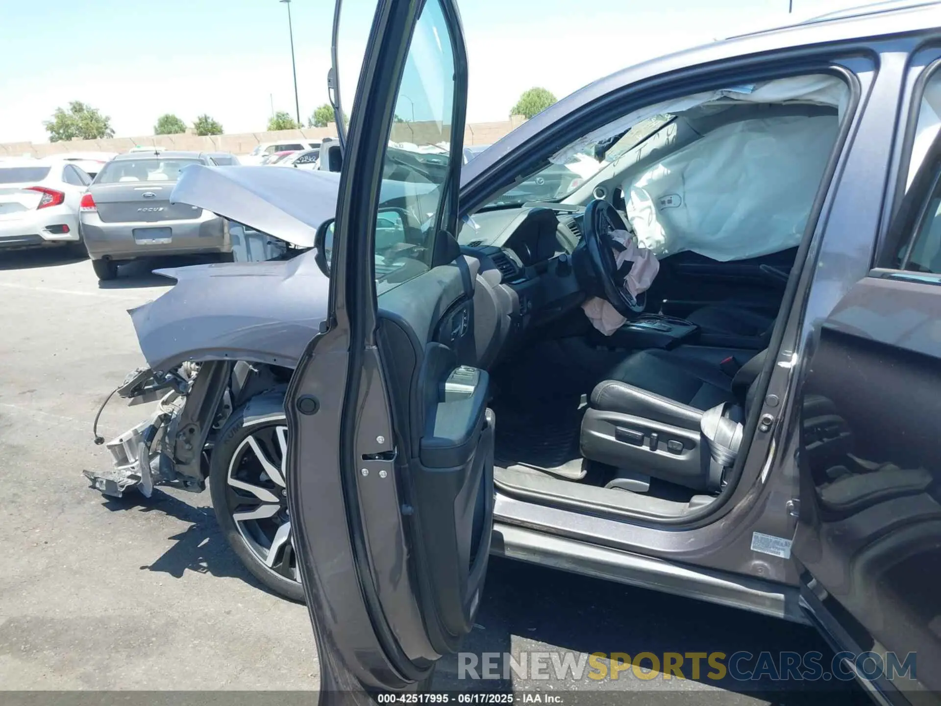 5 Photograph of a damaged car 5FNYF5H68KB002509 HONDA PILOT 2019