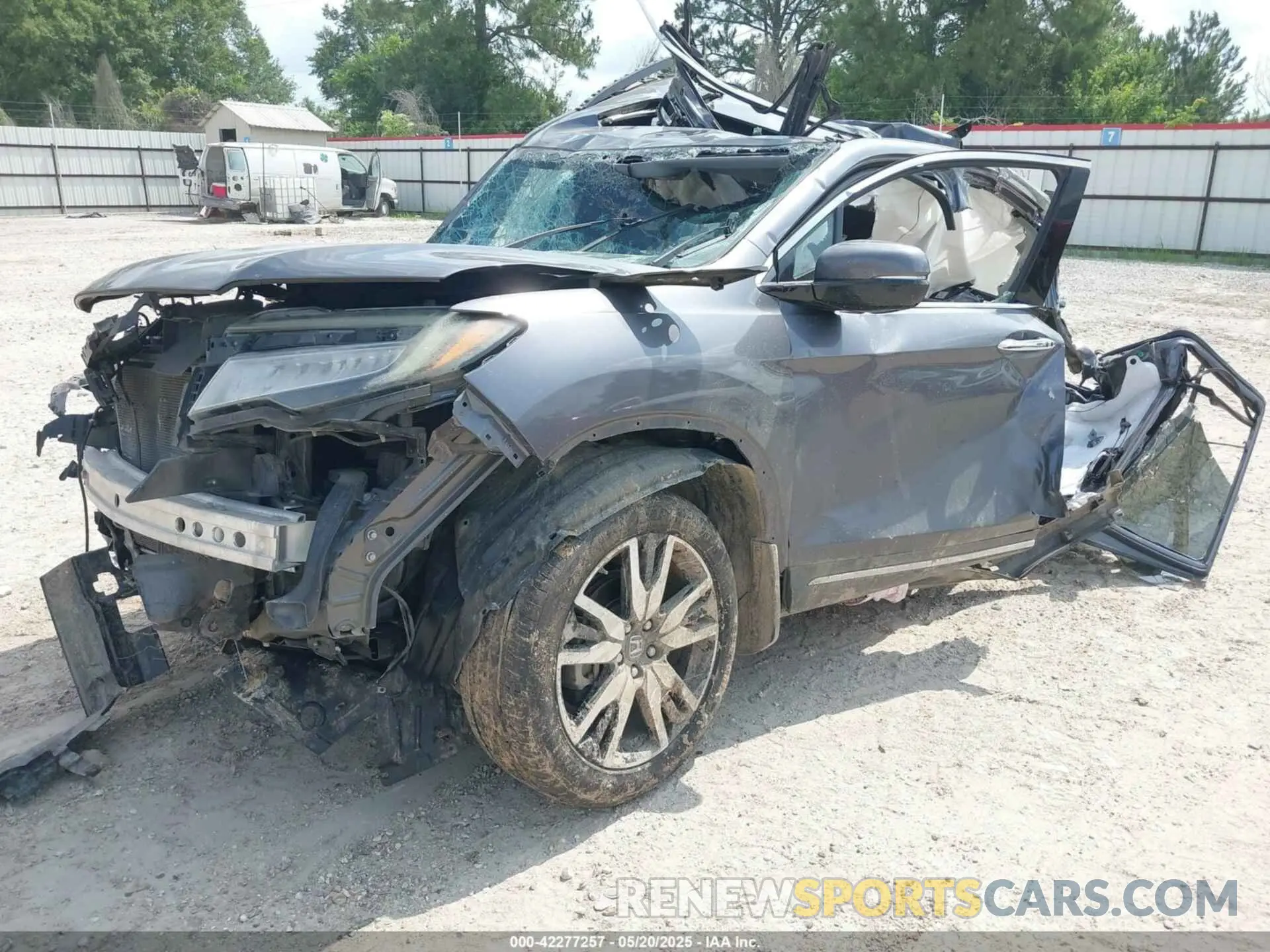 2 Photograph of a damaged car 5FNYF5H69KB003765 HONDA PILOT 2019
