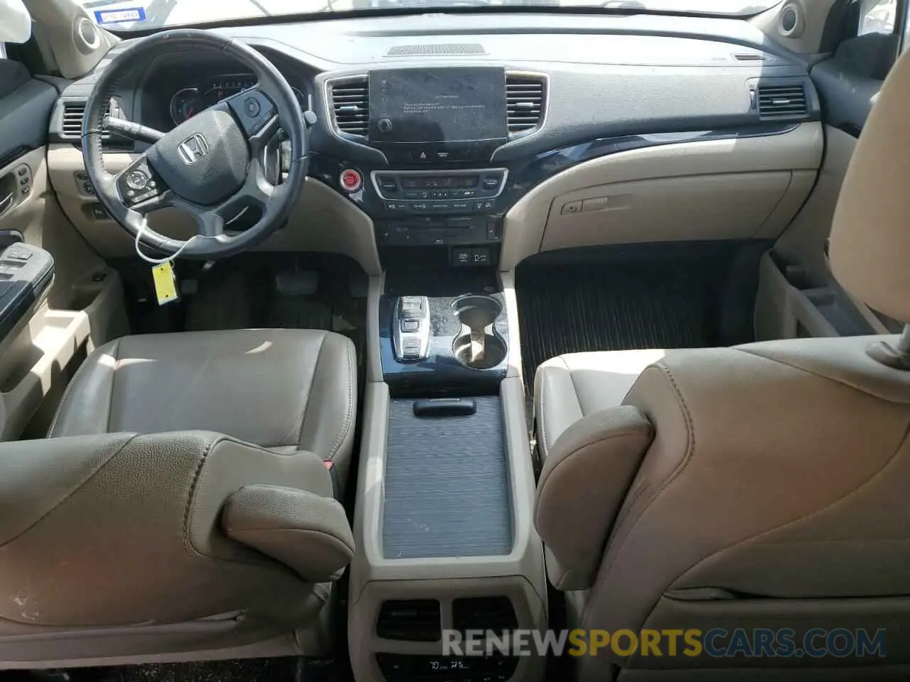 8 Photograph of a damaged car 5FNYF5H92KB030641 HONDA PILOT 2019