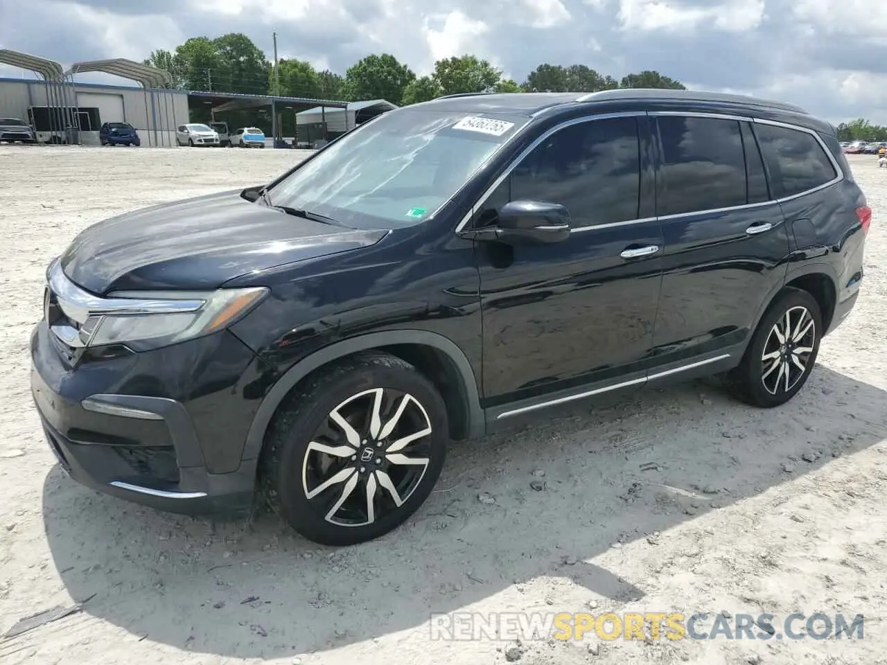 1 Photograph of a damaged car 5FNYF5H94KB029572 HONDA PILOT 2019