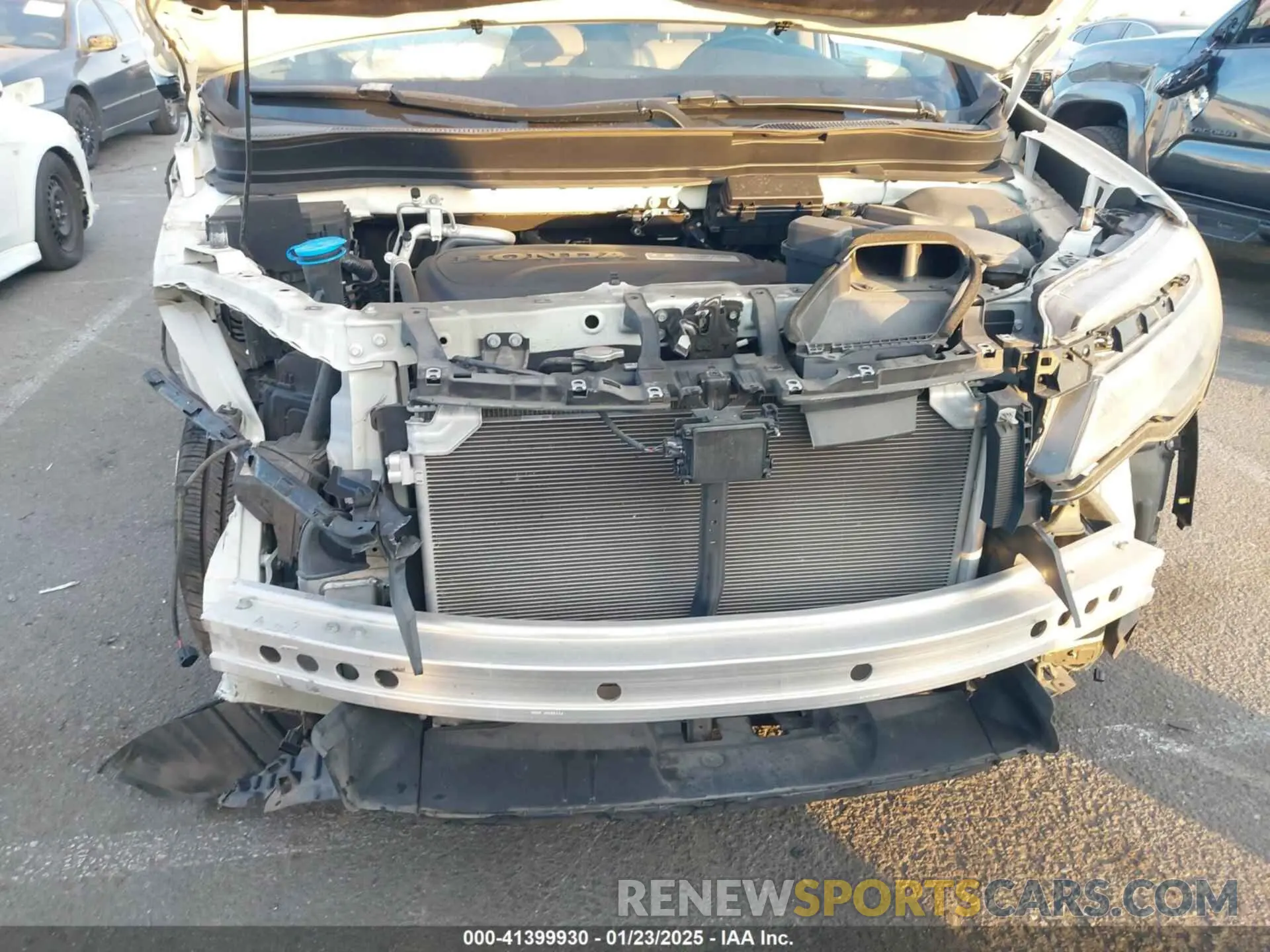 12 Photograph of a damaged car 5FNYF5H97KB005203 HONDA PILOT 2019