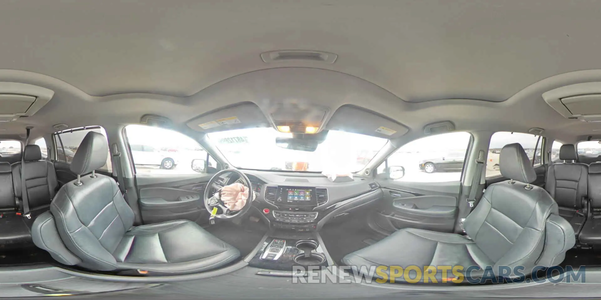 16 Photograph of a damaged car 5FNYF5H9XKB032783 HONDA PILOT 2019