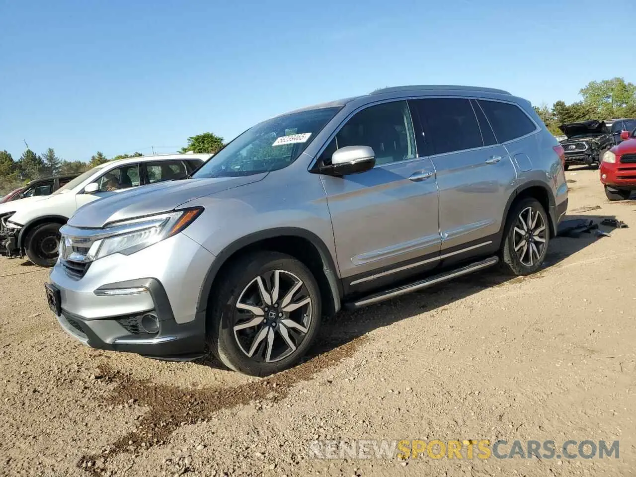 1 Photograph of a damaged car 5FNYF6H00KB056713 HONDA PILOT 2019