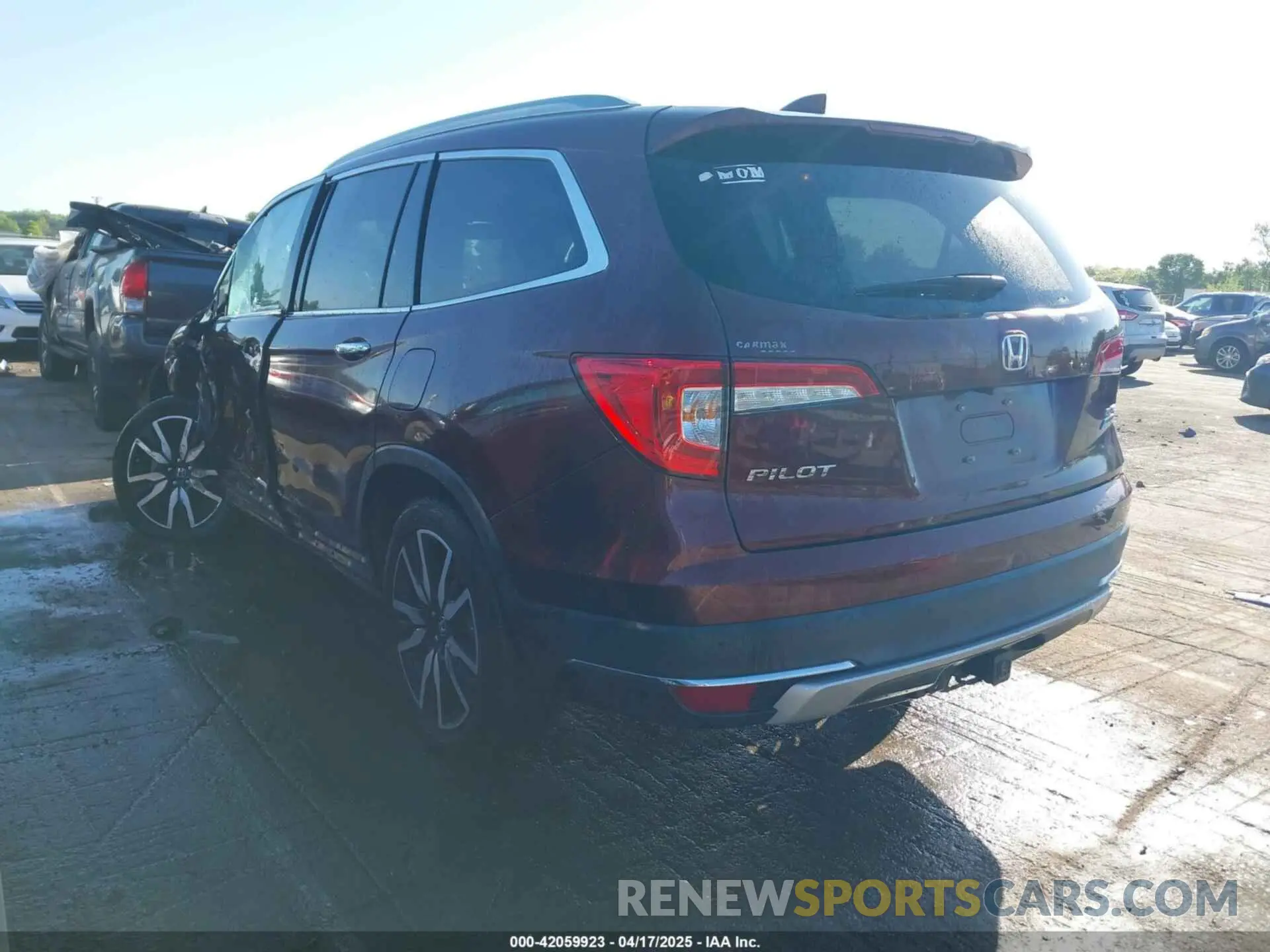 3 Photograph of a damaged car 5FNYF6H00KB067307 HONDA PILOT 2019