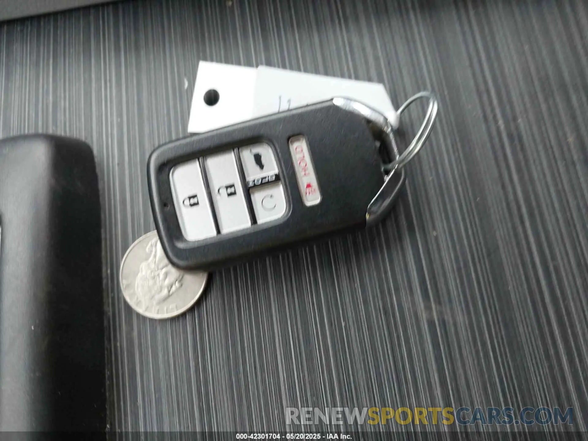 11 Photograph of a damaged car 5FNYF6H01KB000991 HONDA PILOT 2019