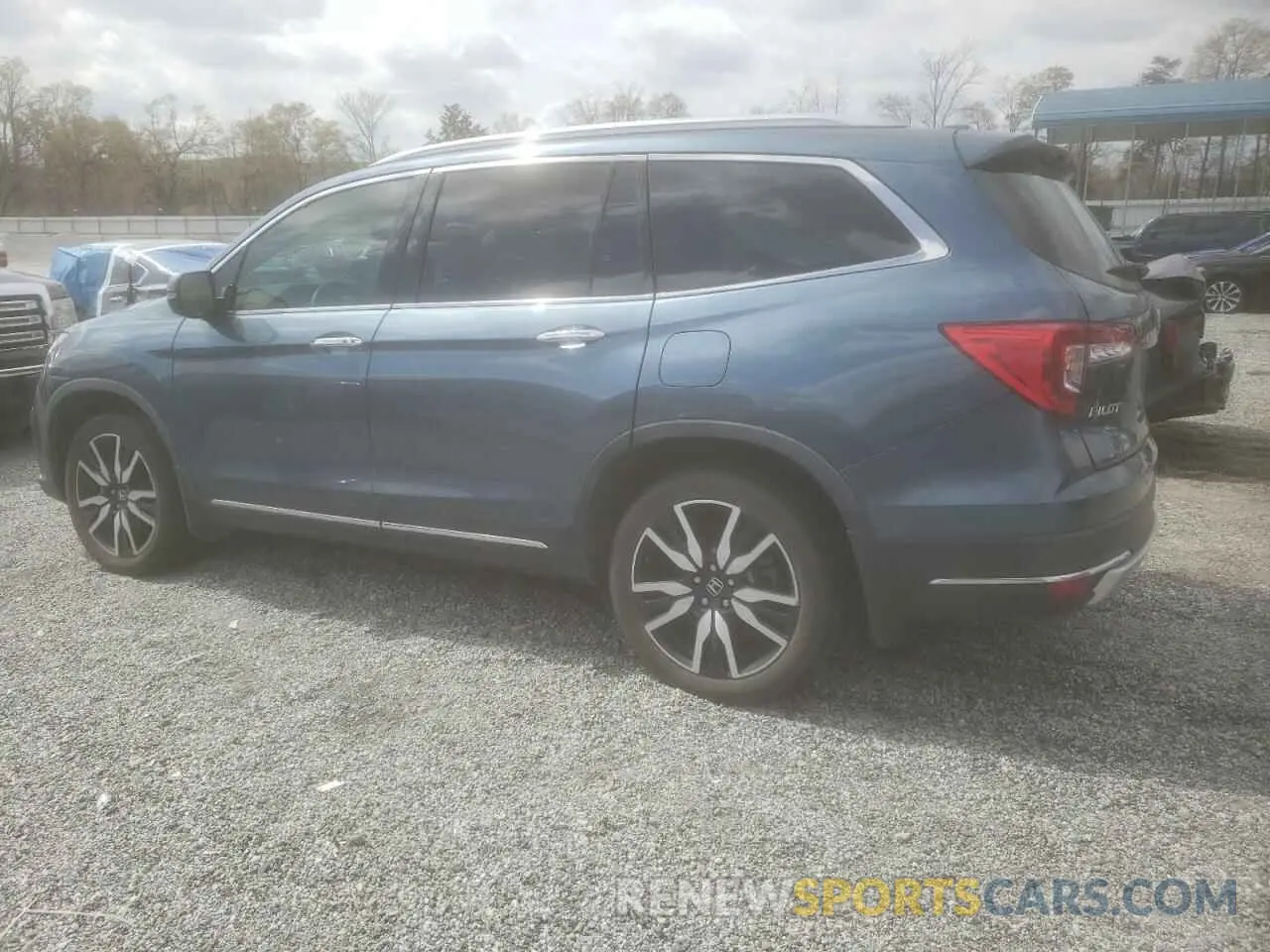 2 Photograph of a damaged car 5FNYF6H01KB017144 HONDA PILOT 2019