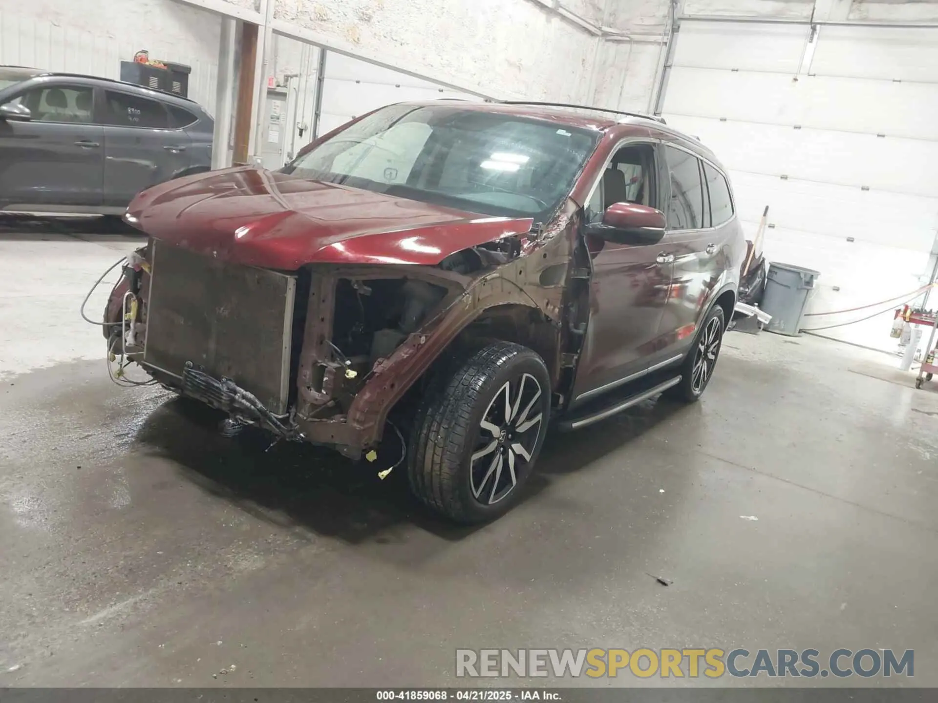 2 Photograph of a damaged car 5FNYF6H01KB028936 HONDA PILOT 2019