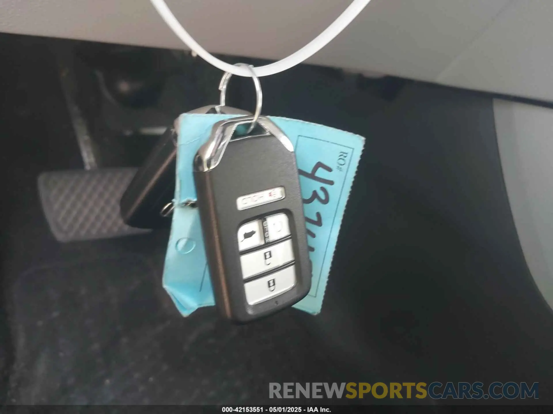 11 Photograph of a damaged car 5FNYF6H03KB094095 HONDA PILOT 2019